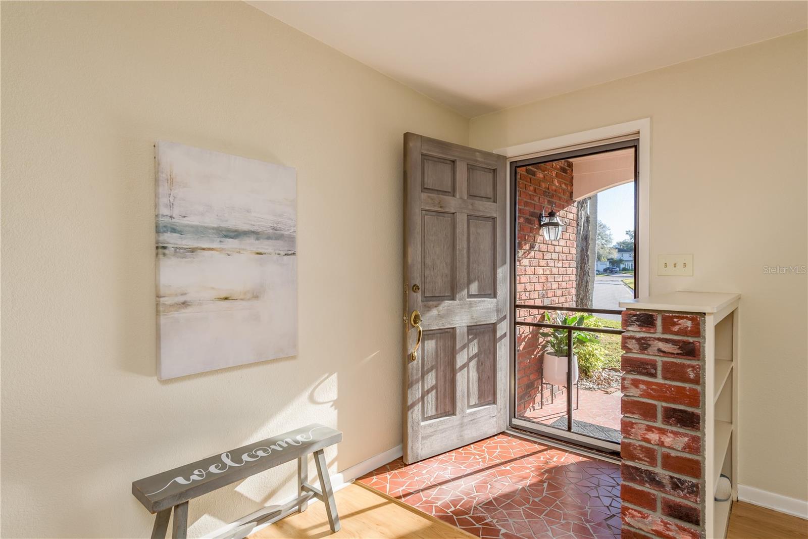 Image 4 of 34 For 6952 122nd Street