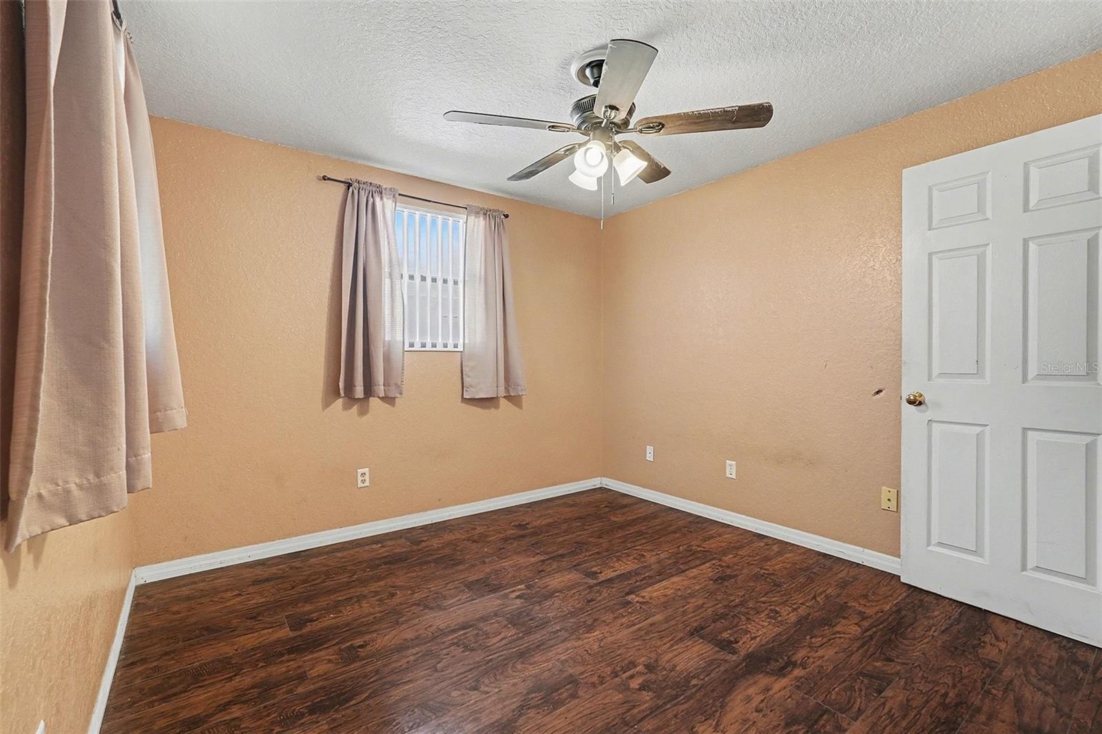 Image 23 of 30 For 9528 River Road