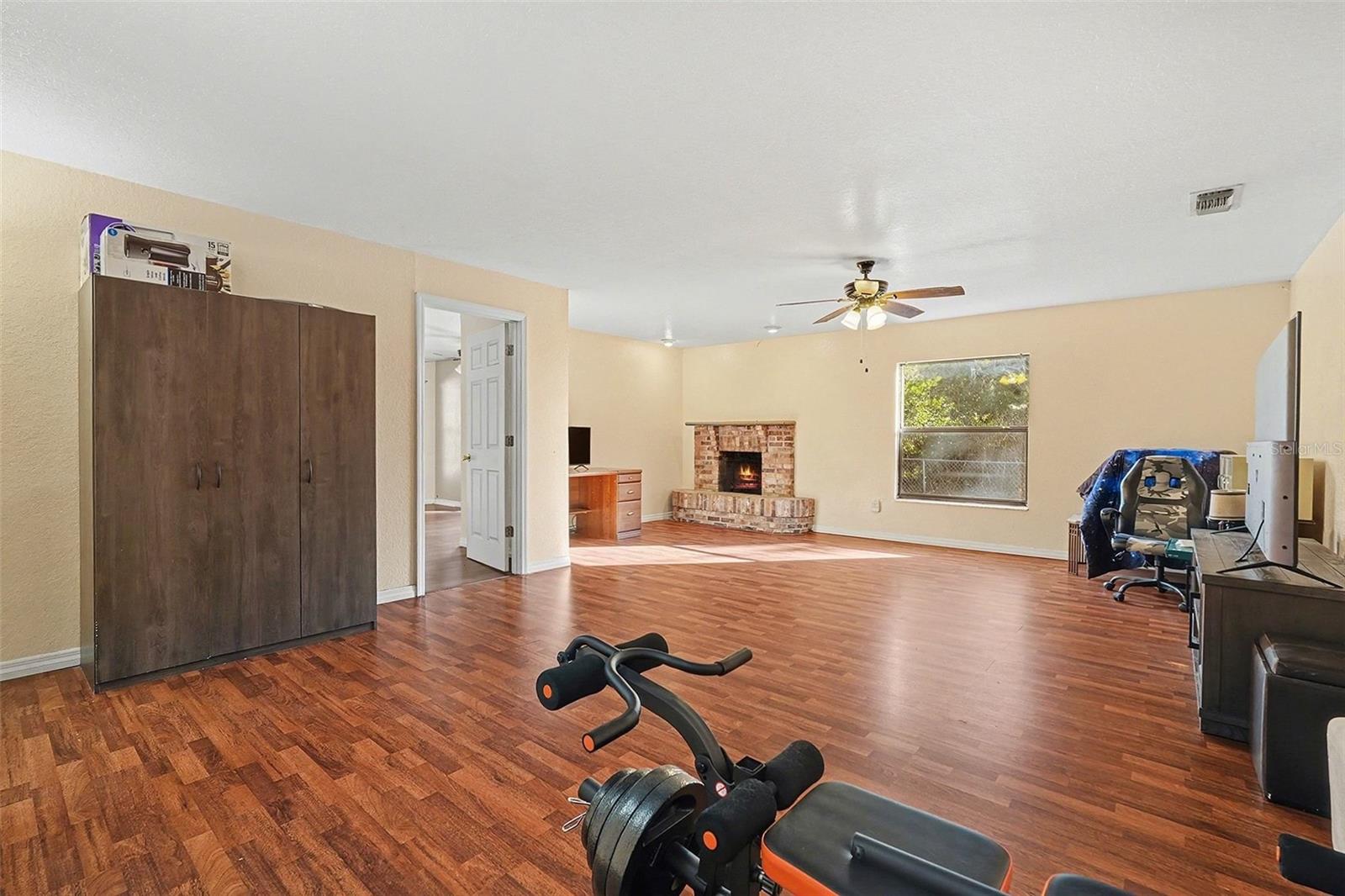 Image 5 of 30 For 9528 River Road