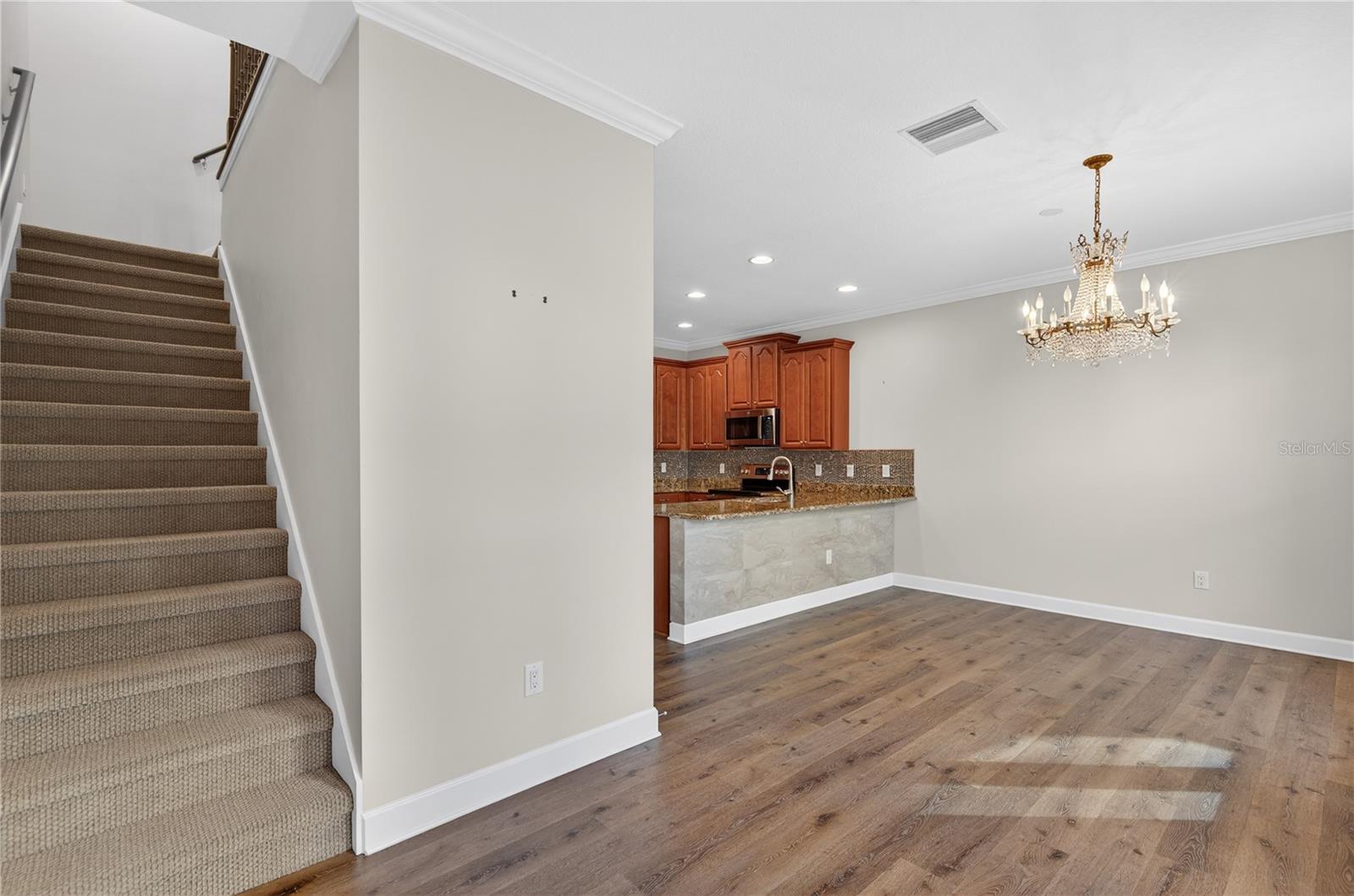 Image 15 of 42 For 205 49th Avenue N