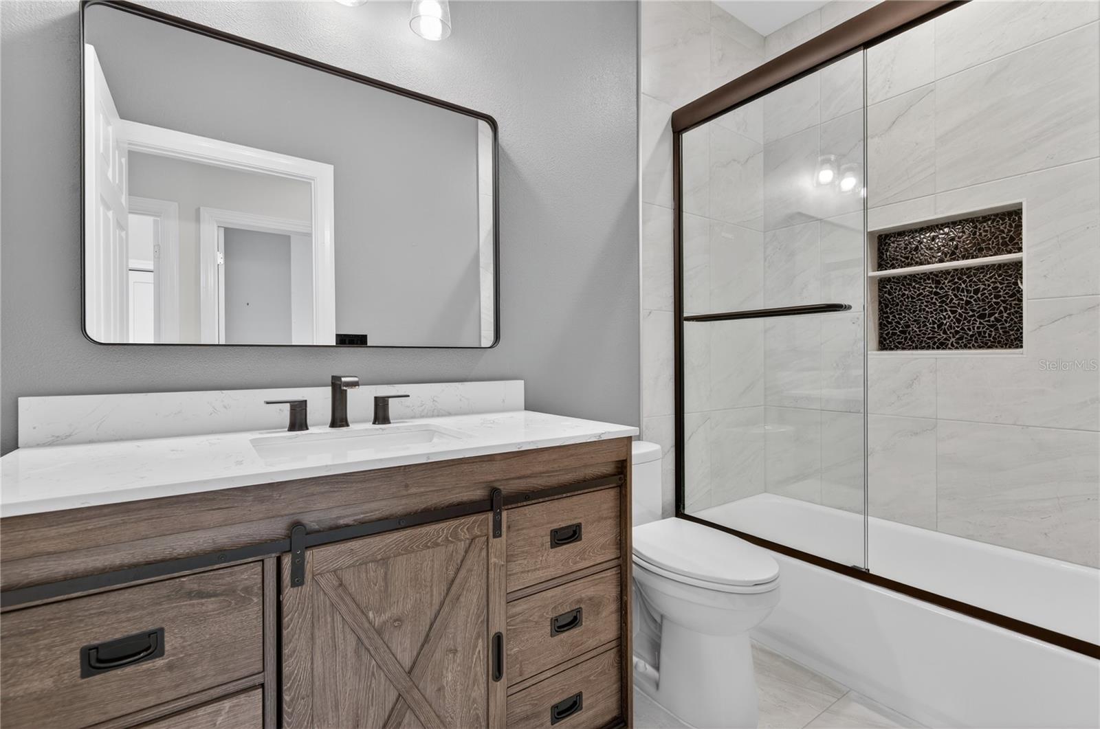 Image 23 of 42 For 205 49th Avenue N