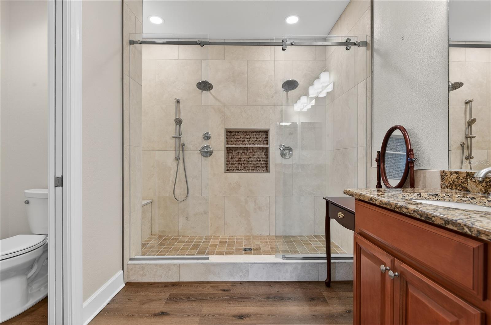 Image 25 of 42 For 205 49th Avenue N