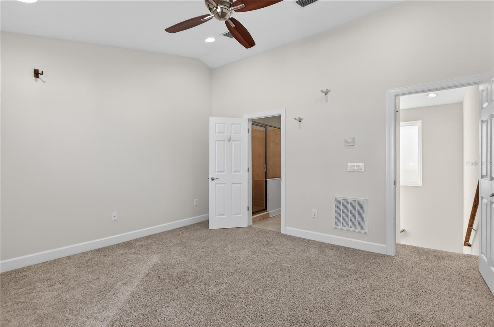 Image 33 of 42 For 205 49th Avenue N