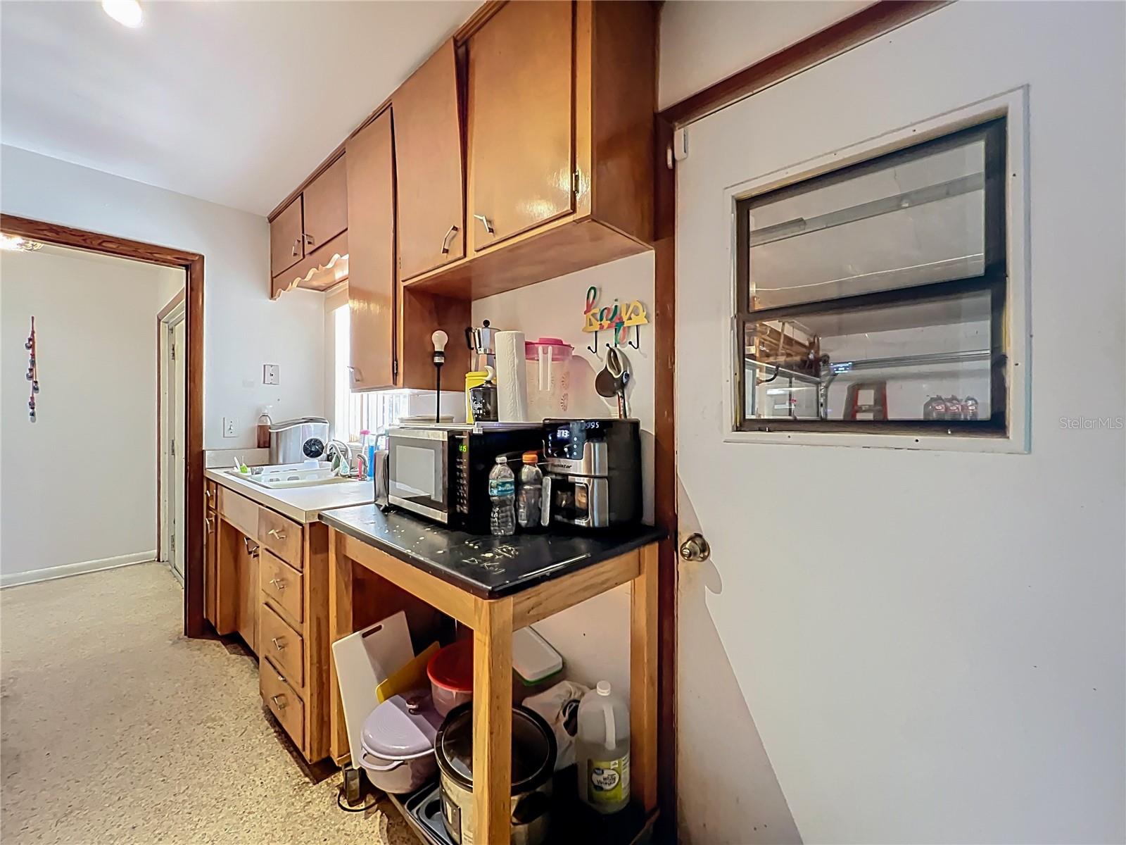 Image 19 of 68 For 811 Lake Mann Drive