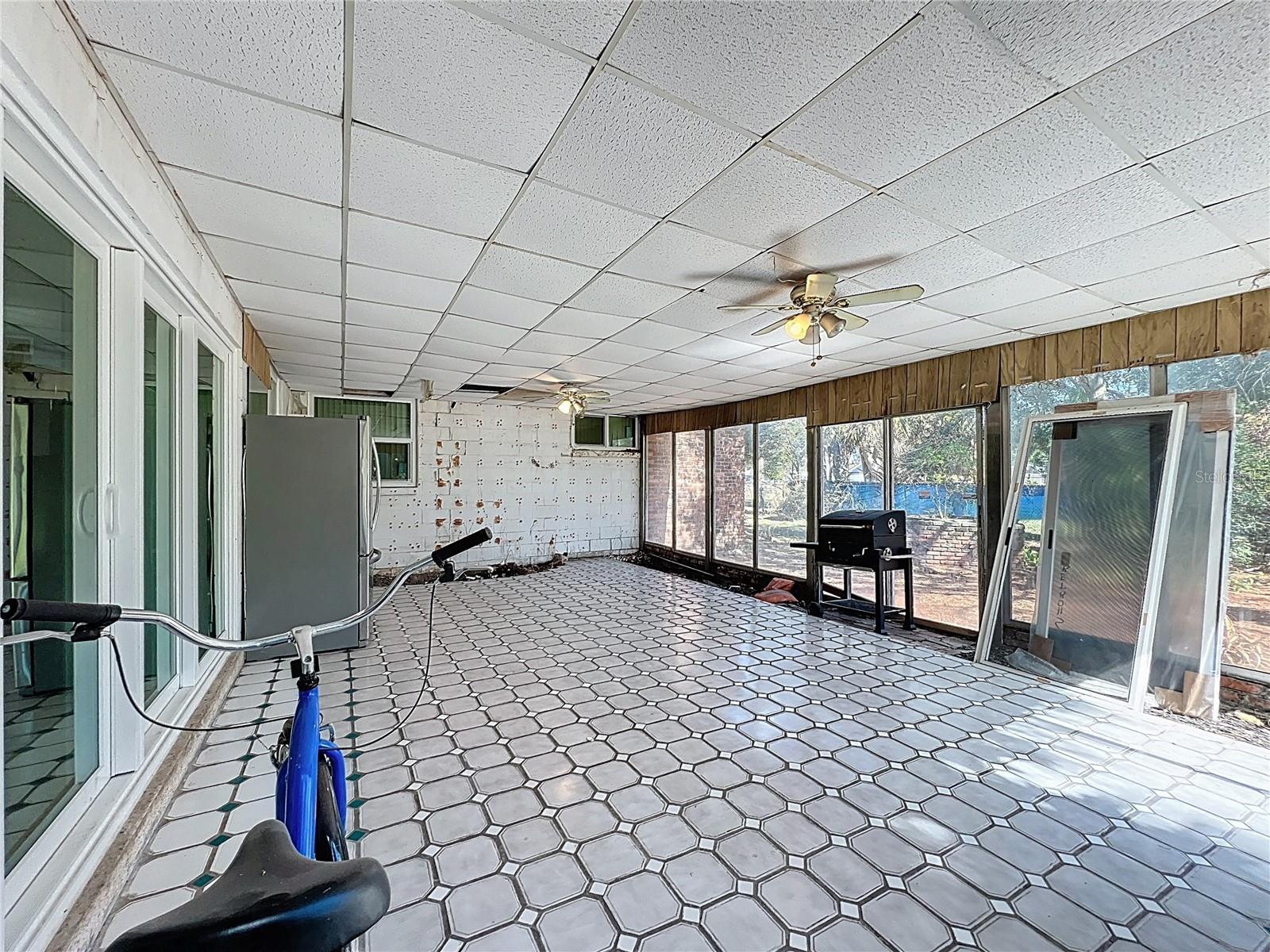 Image 44 of 68 For 811 Lake Mann Drive