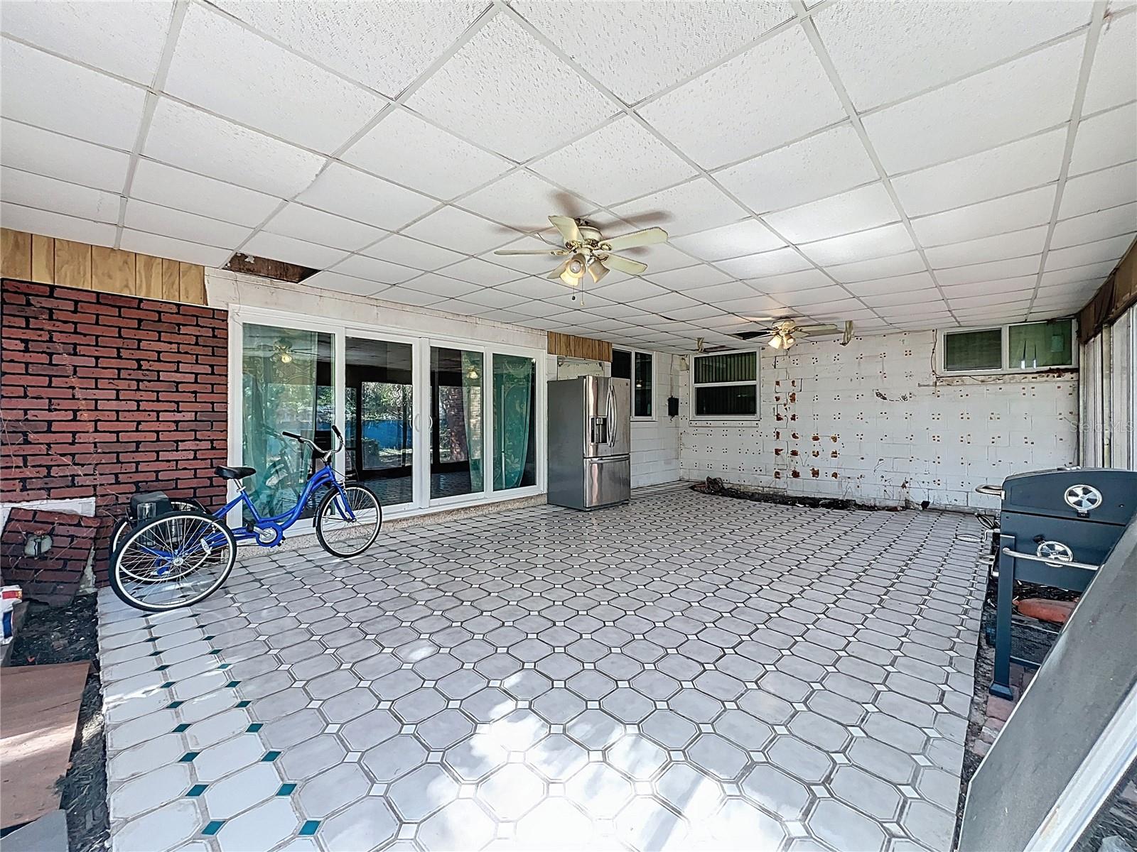 Image 45 of 68 For 811 Lake Mann Drive