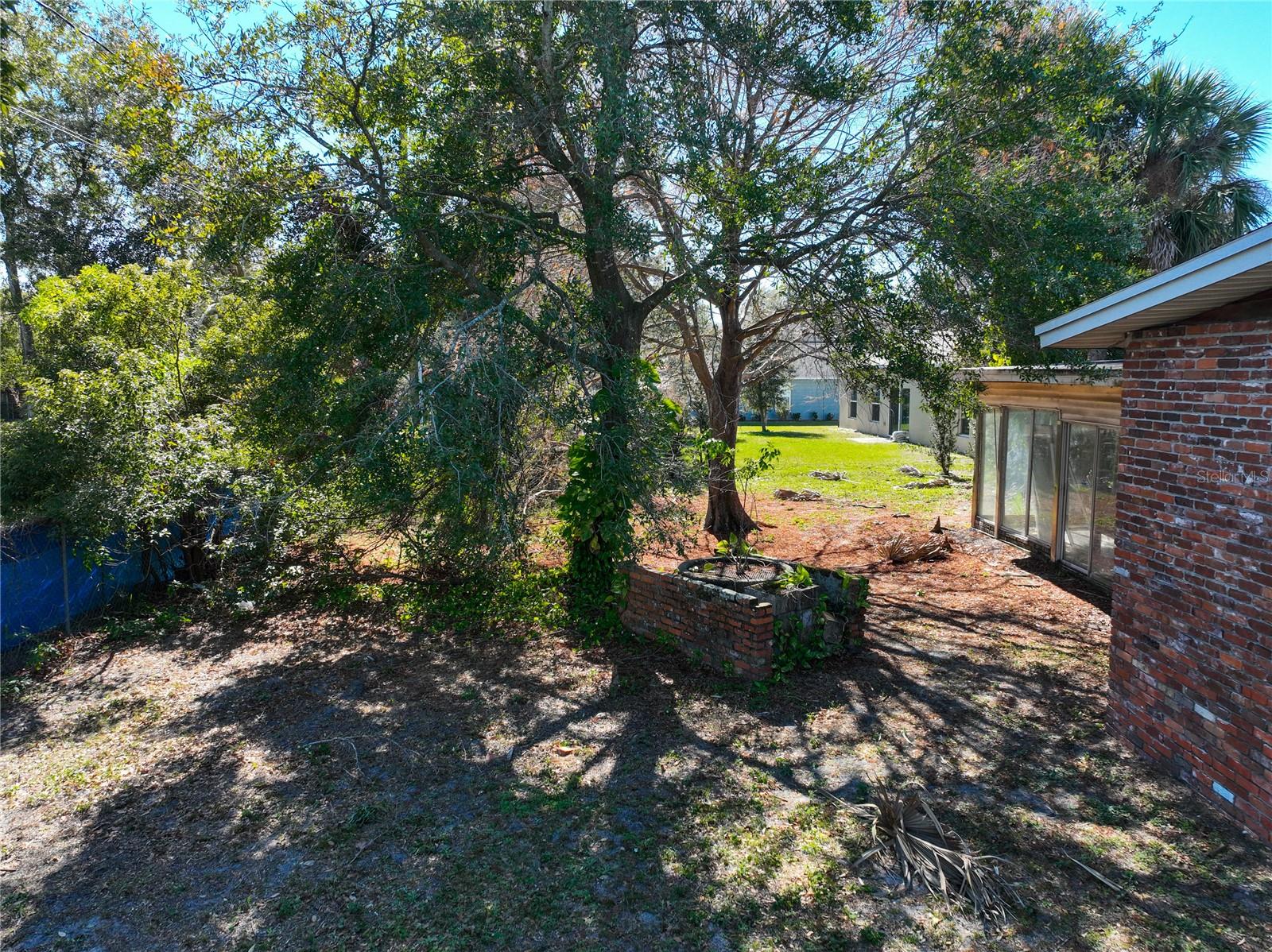 Image 48 of 68 For 811 Lake Mann Drive