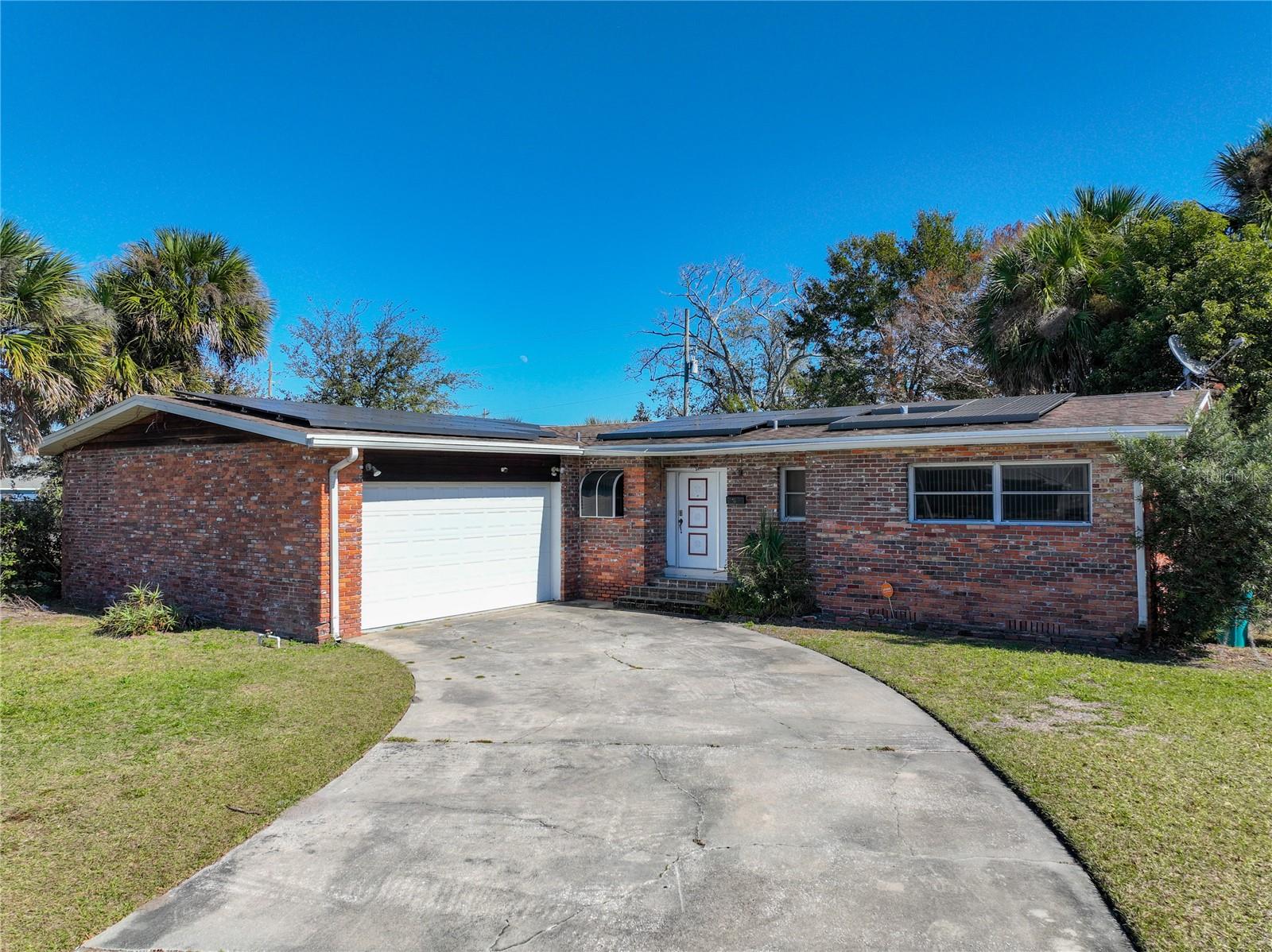 Image 56 of 68 For 811 Lake Mann Drive