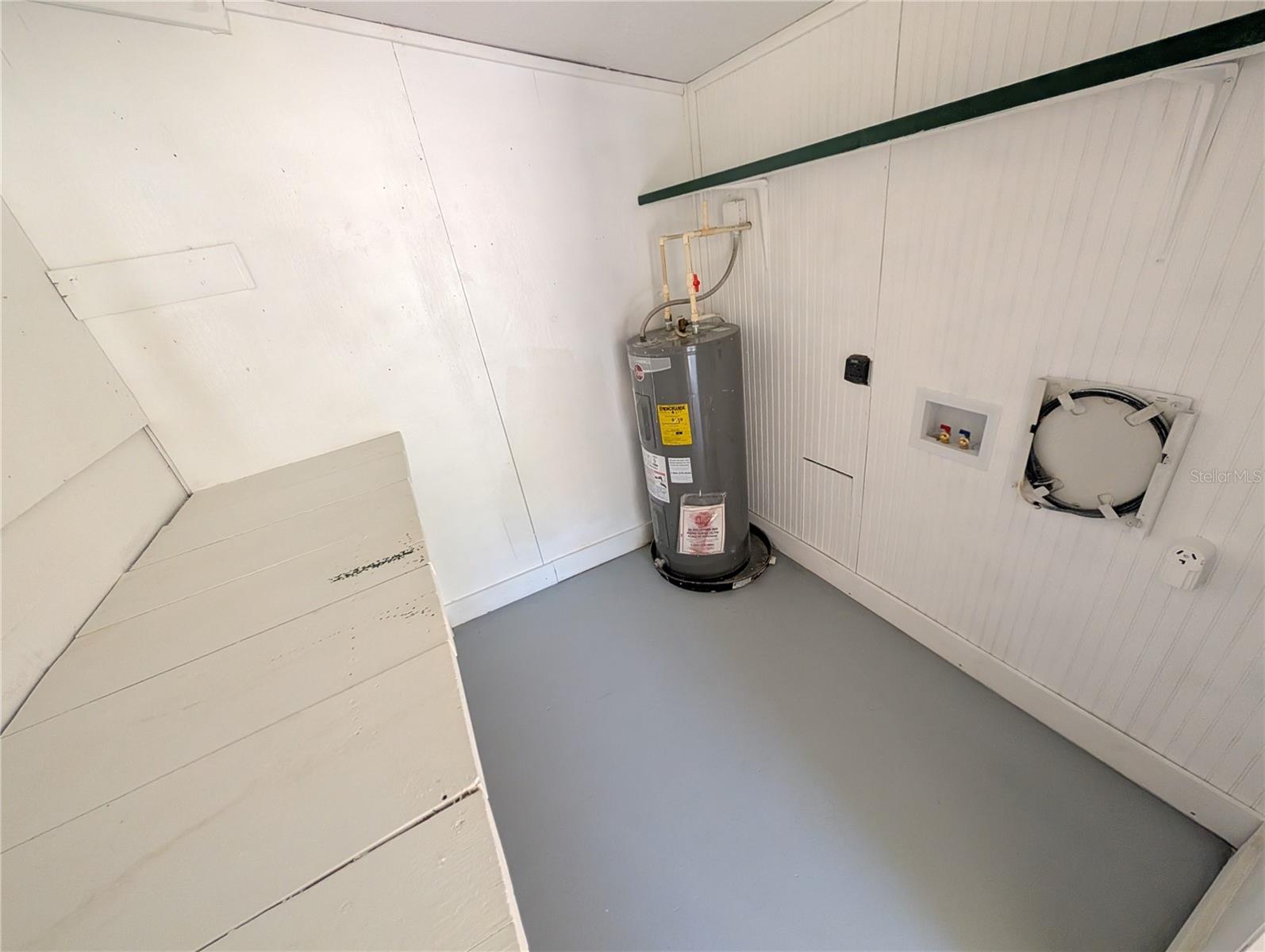 Image 19 of 20 For 11513 Valencia Drive A