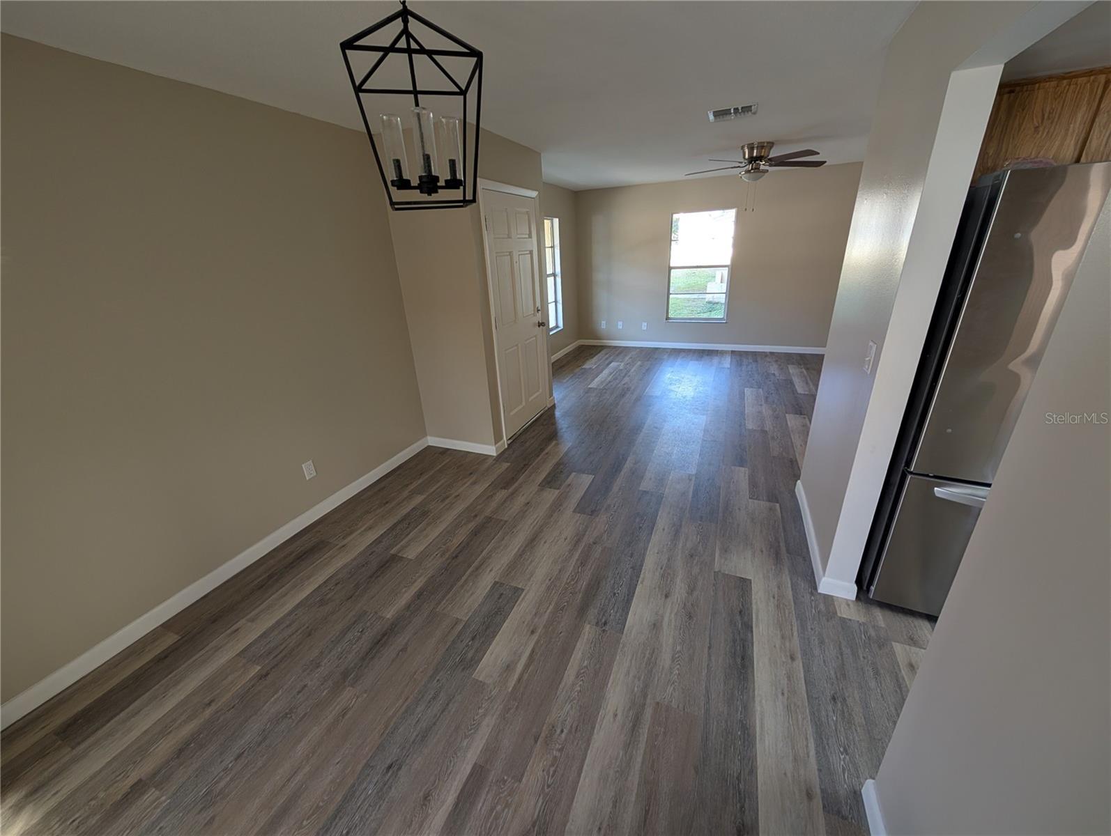 Image 3 of 20 For 11513 Valencia Drive A