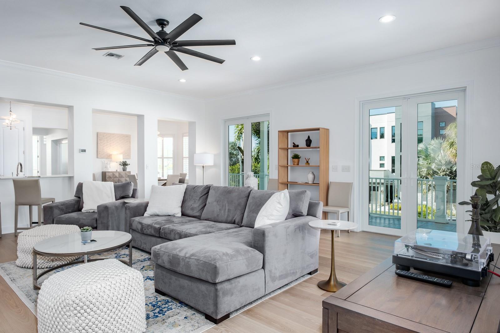 Image 17 of 89 For 1700 Oyster Point Way