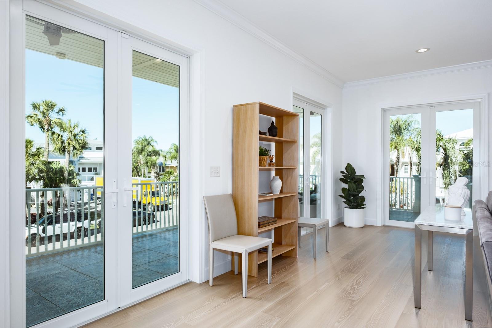 Image 19 of 89 For 1700 Oyster Point Way