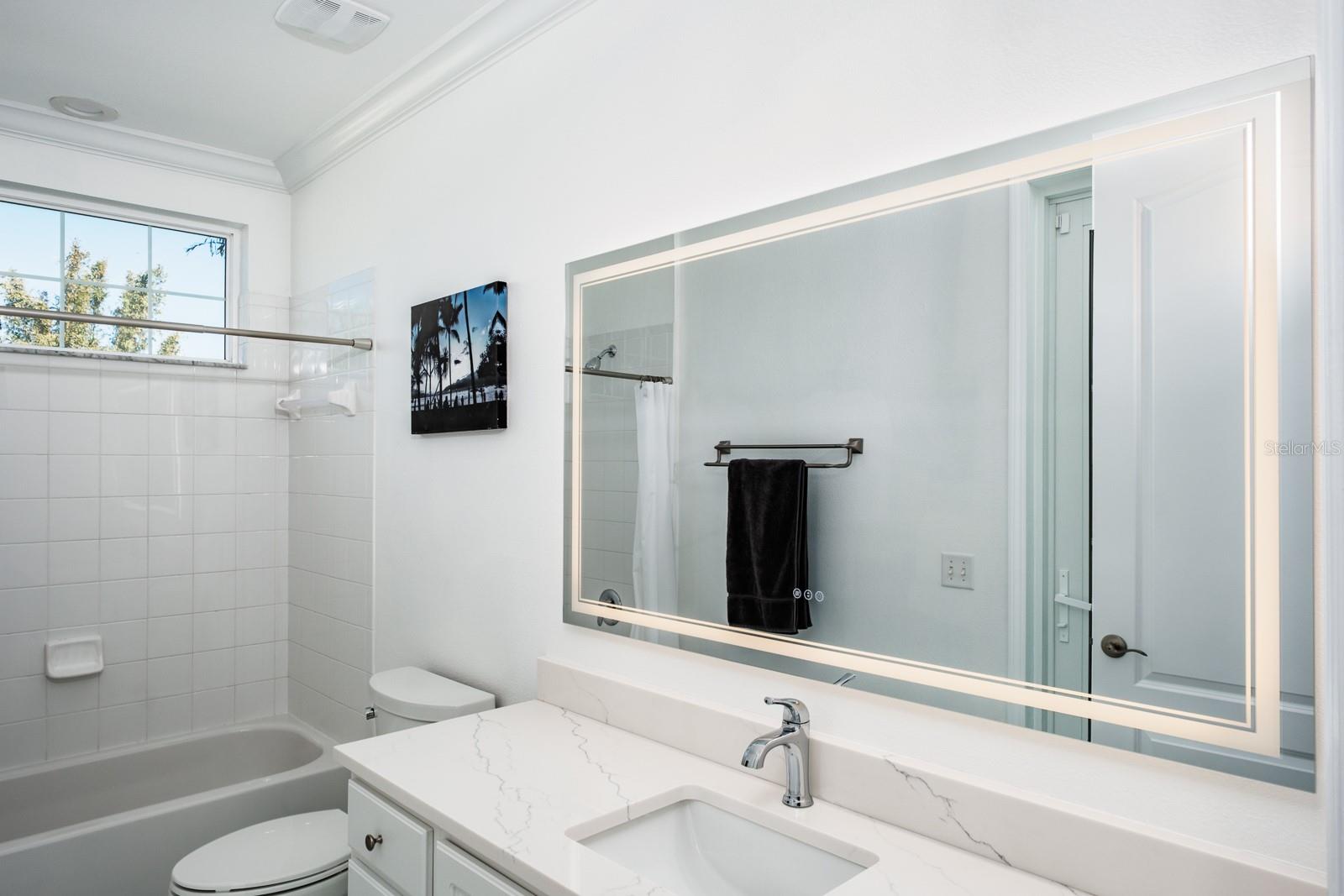 Image 20 of 89 For 1700 Oyster Point Way