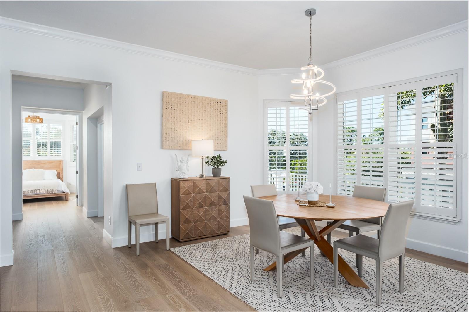 Image 27 of 89 For 1700 Oyster Point Way