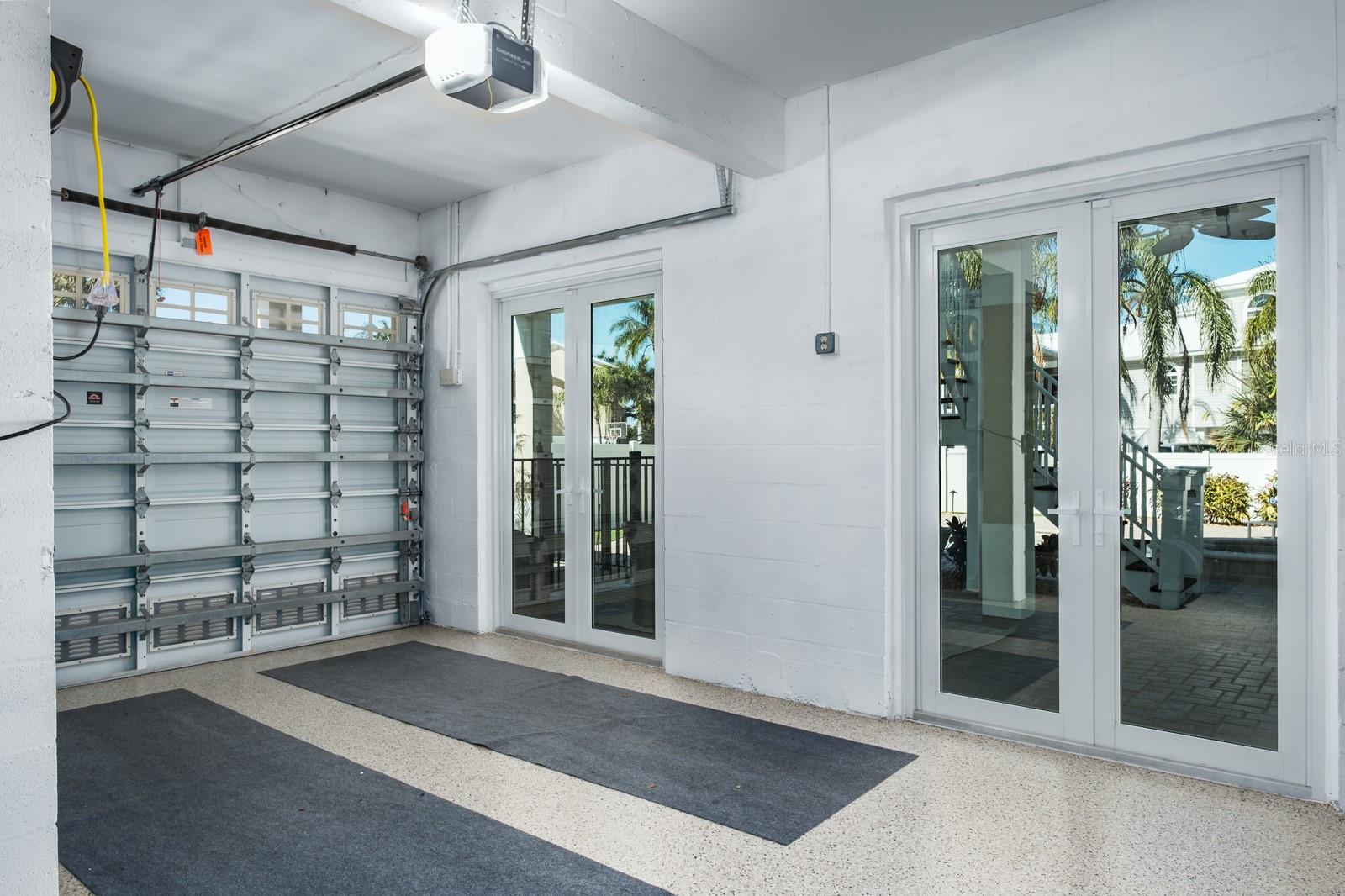 Image 55 of 89 For 1700 Oyster Point Way