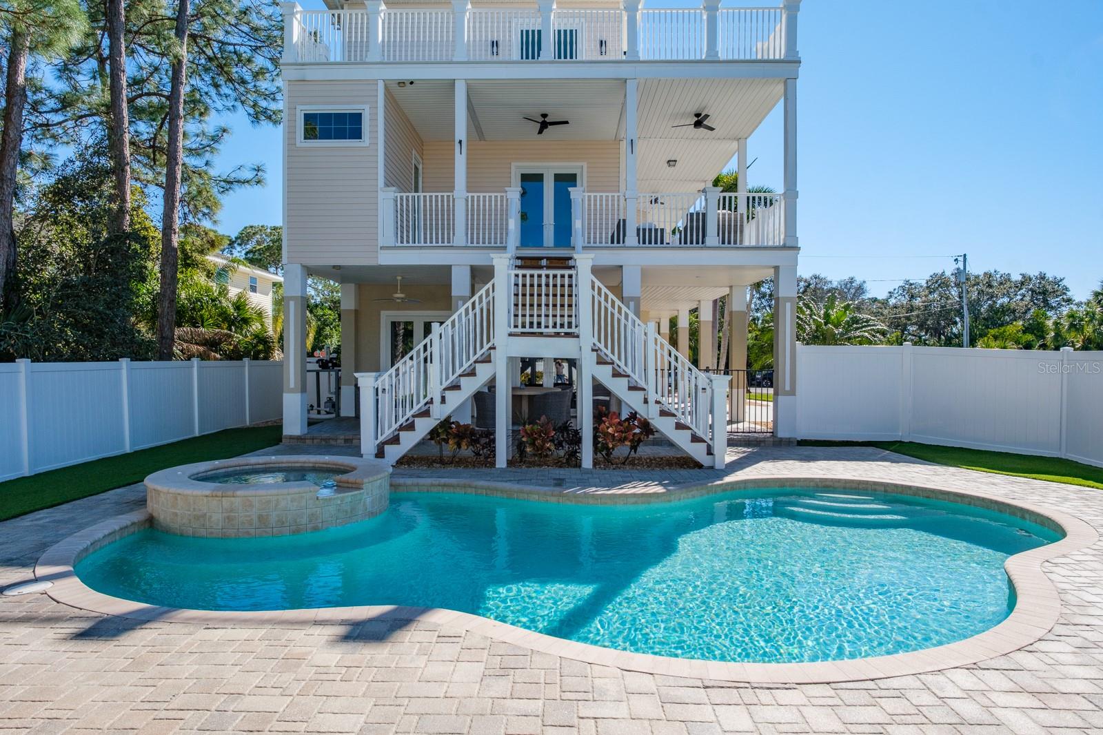 Image 59 of 89 For 1700 Oyster Point Way