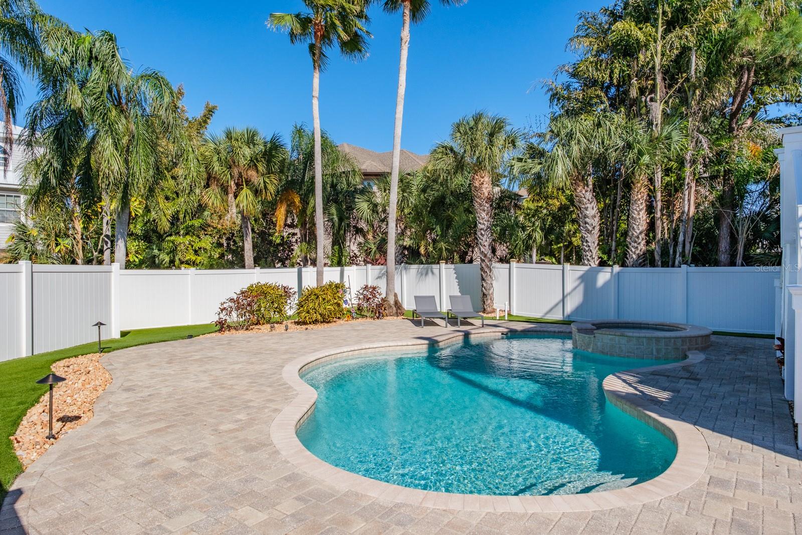 Image 61 of 89 For 1700 Oyster Point Way