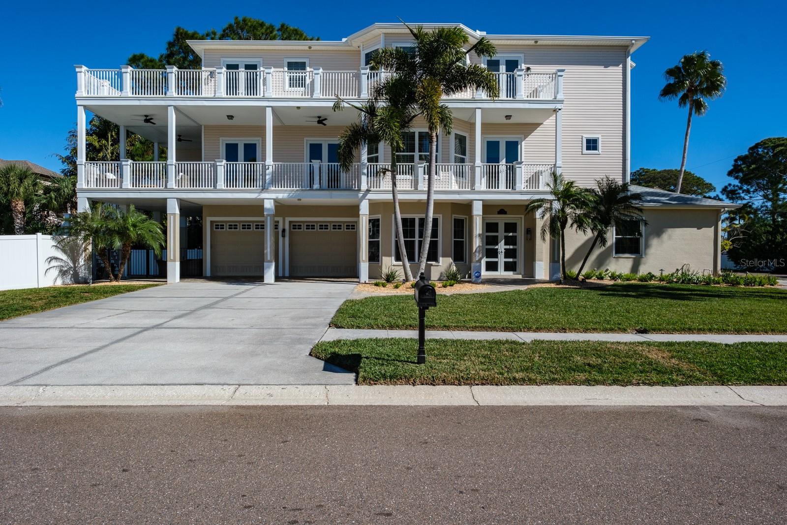 Image 7 of 89 For 1700 Oyster Point Way