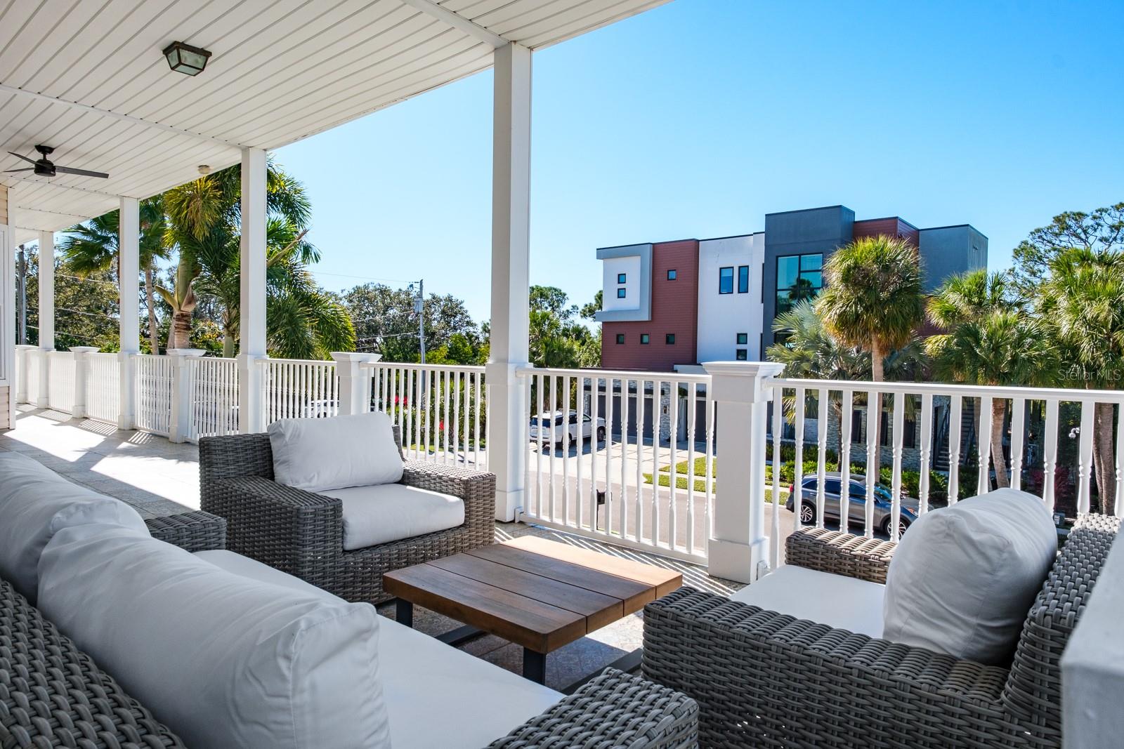 Image 79 of 89 For 1700 Oyster Point Way