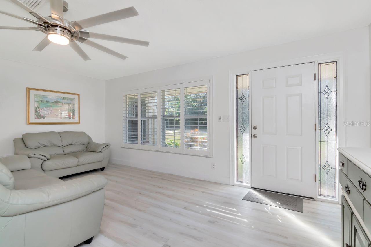 Listing photo id 15 for 236 North Street