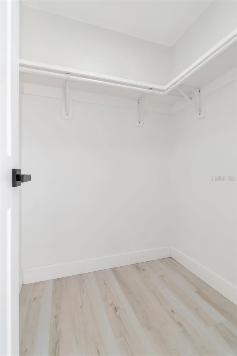 Listing photo id 26 for 236 North Street