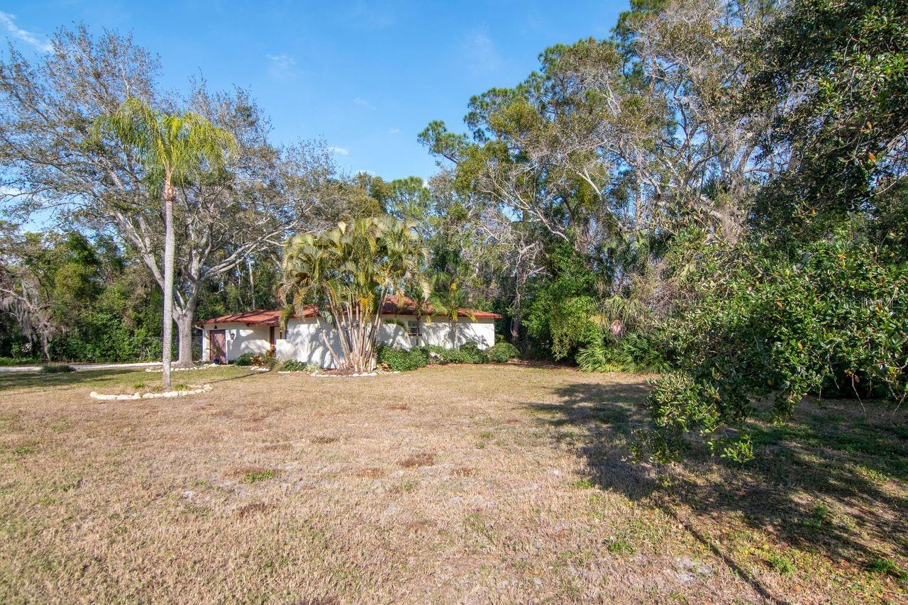 Listing photo id 51 for 236 North Street