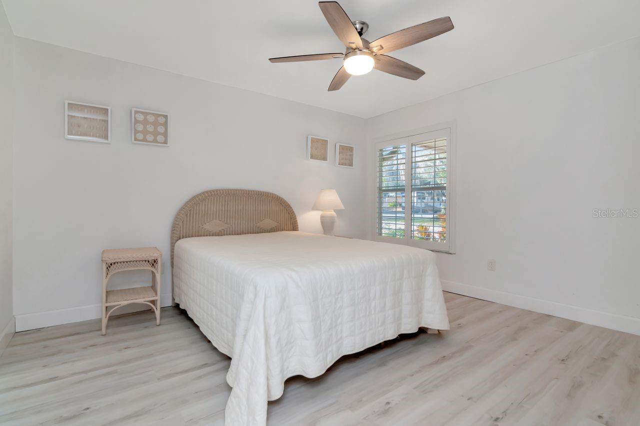 Listing photo id 4 for 236 North Street