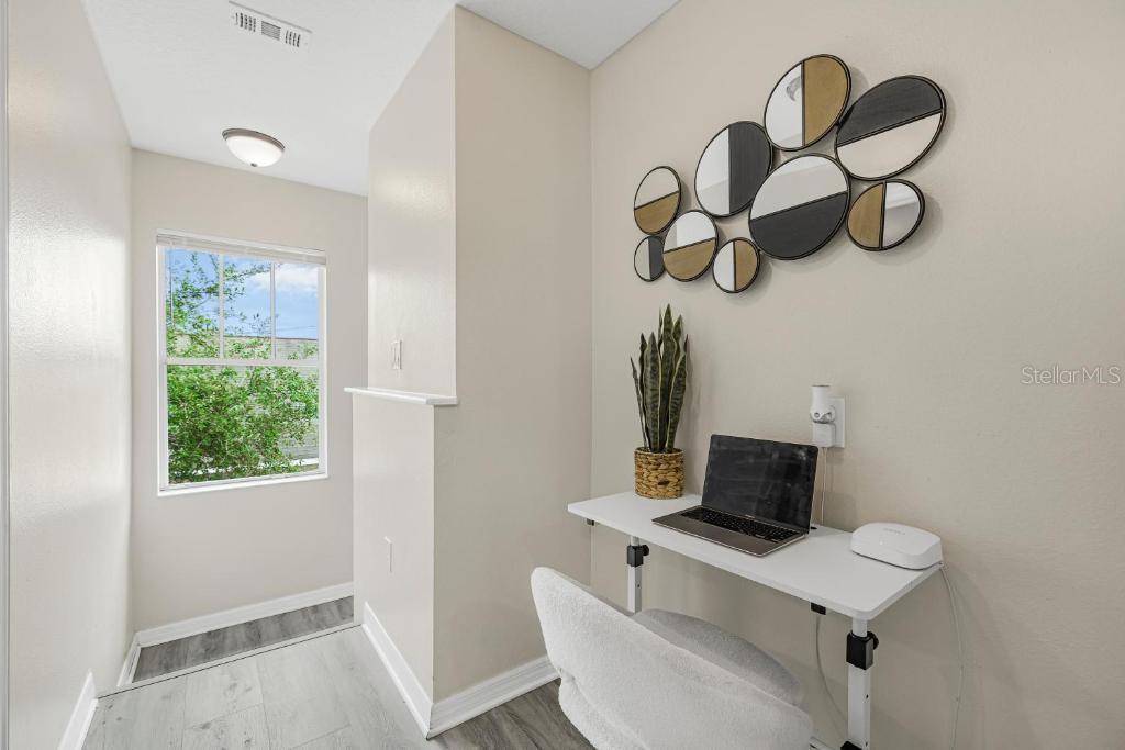 Image 10 of 24 For 318 Patterson Street