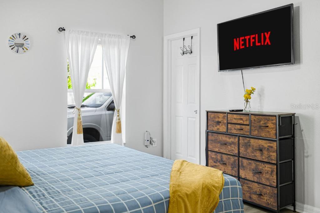 Image 12 of 24 For 318 Patterson Street