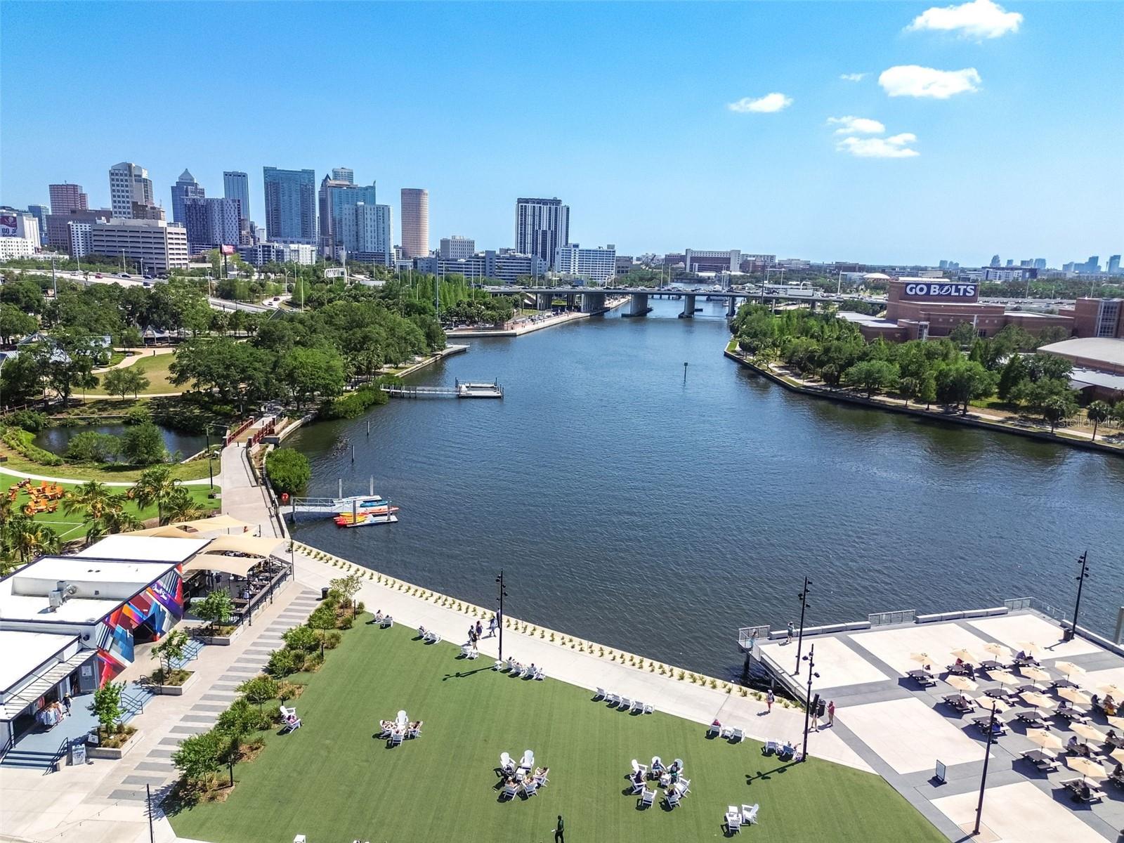 Image 19 of 24 For 318 Patterson Street