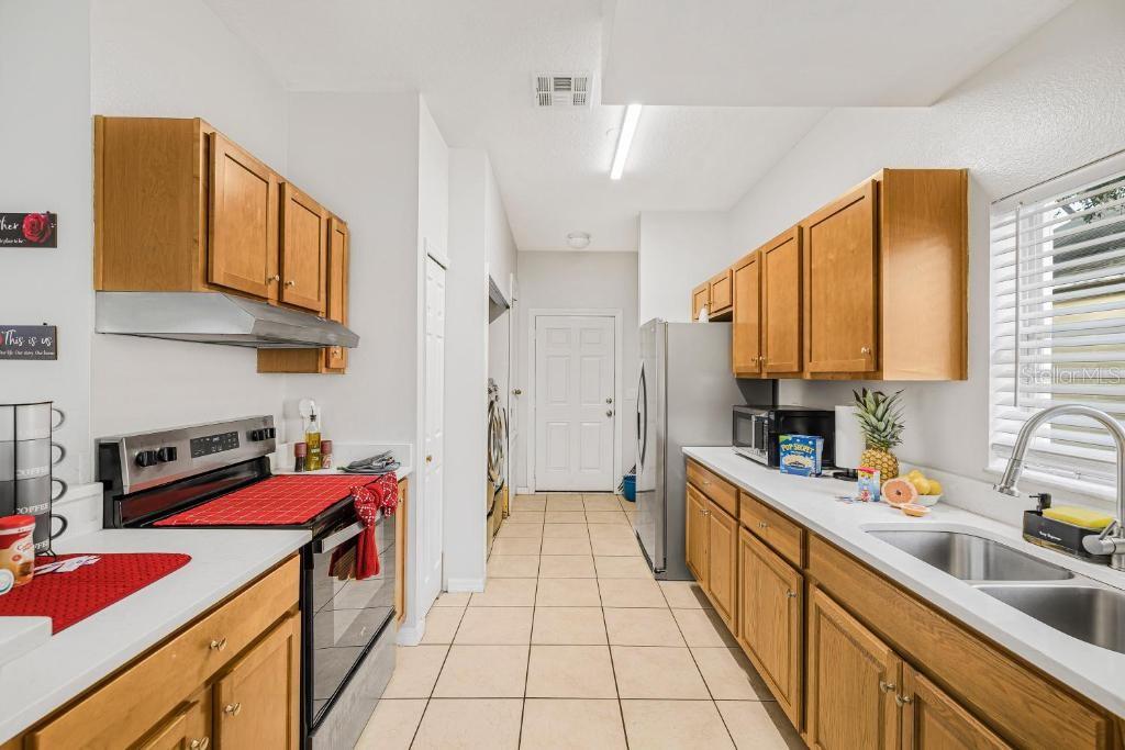 Image 5 of 24 For 318 Patterson Street