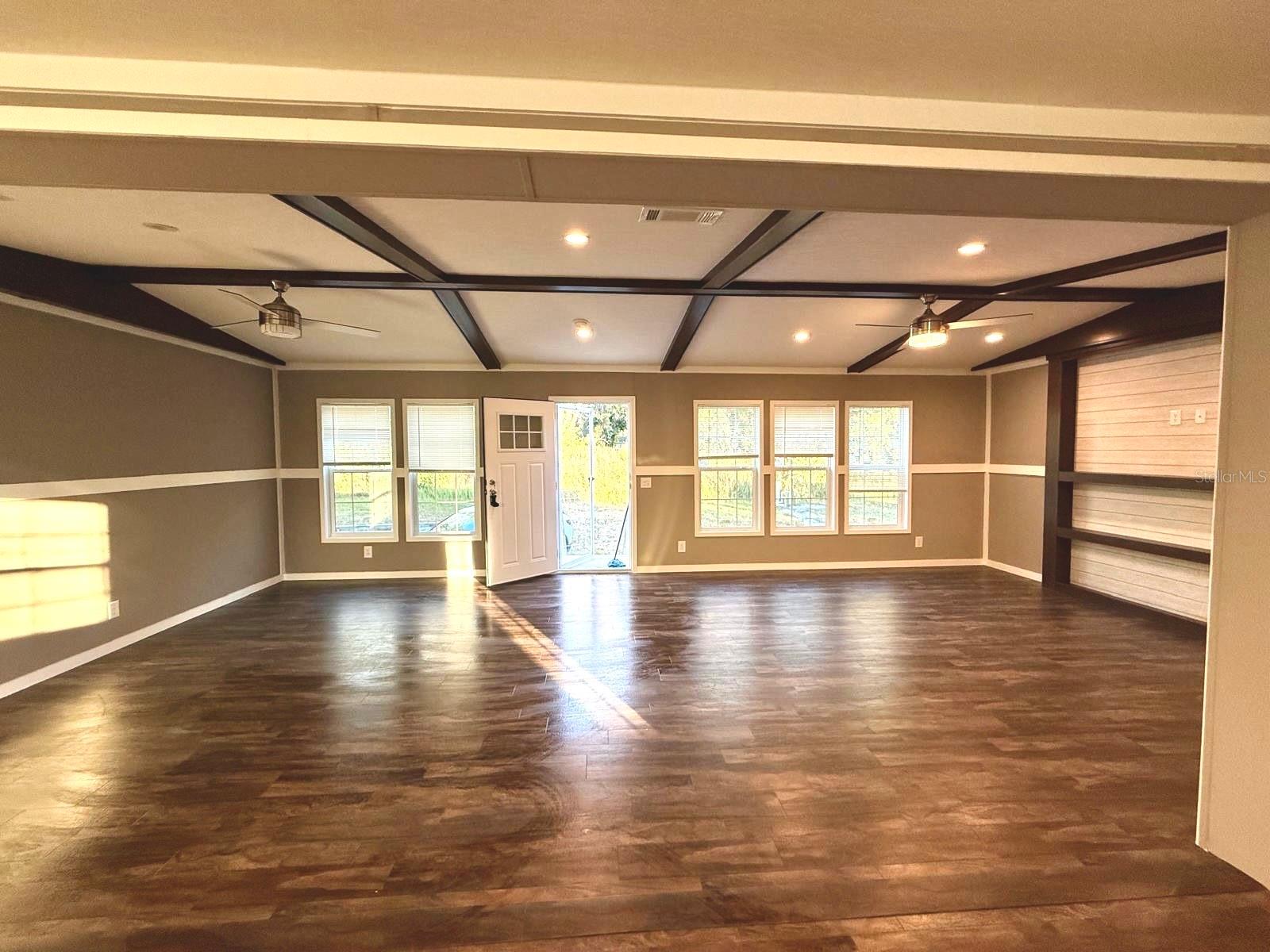 Image 5 of 15 For 15356 Apache Drive