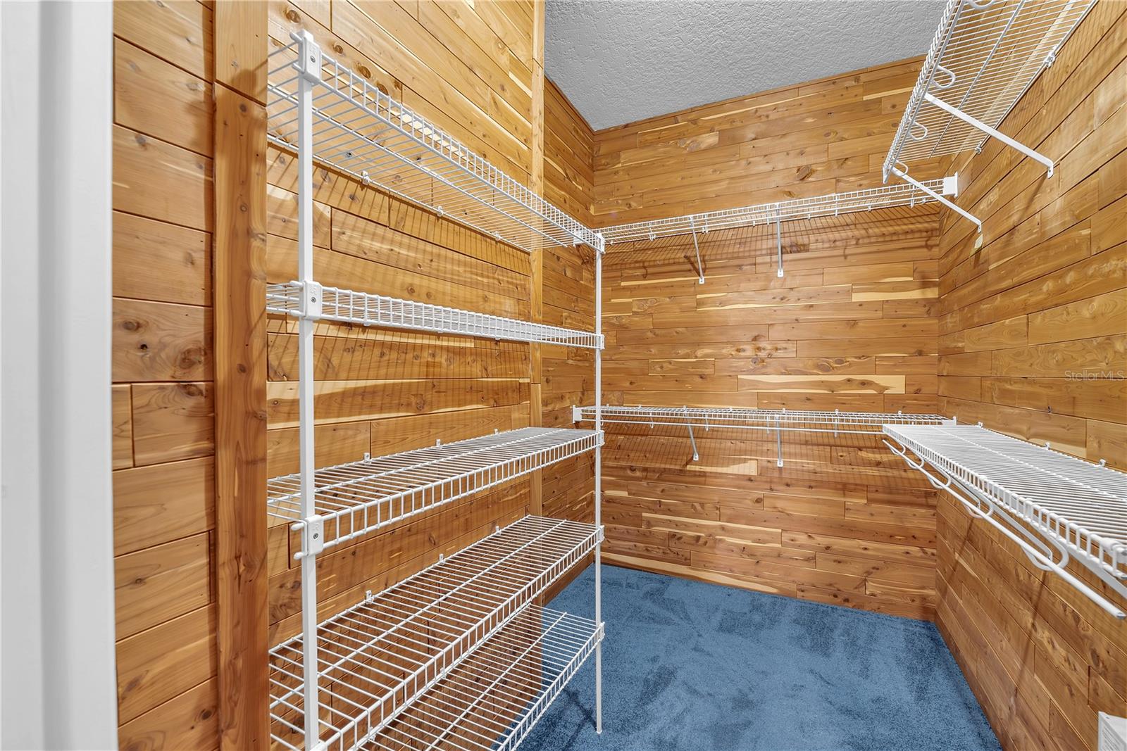 Image 14 of 33 For 2332 Towering Oaks Circle