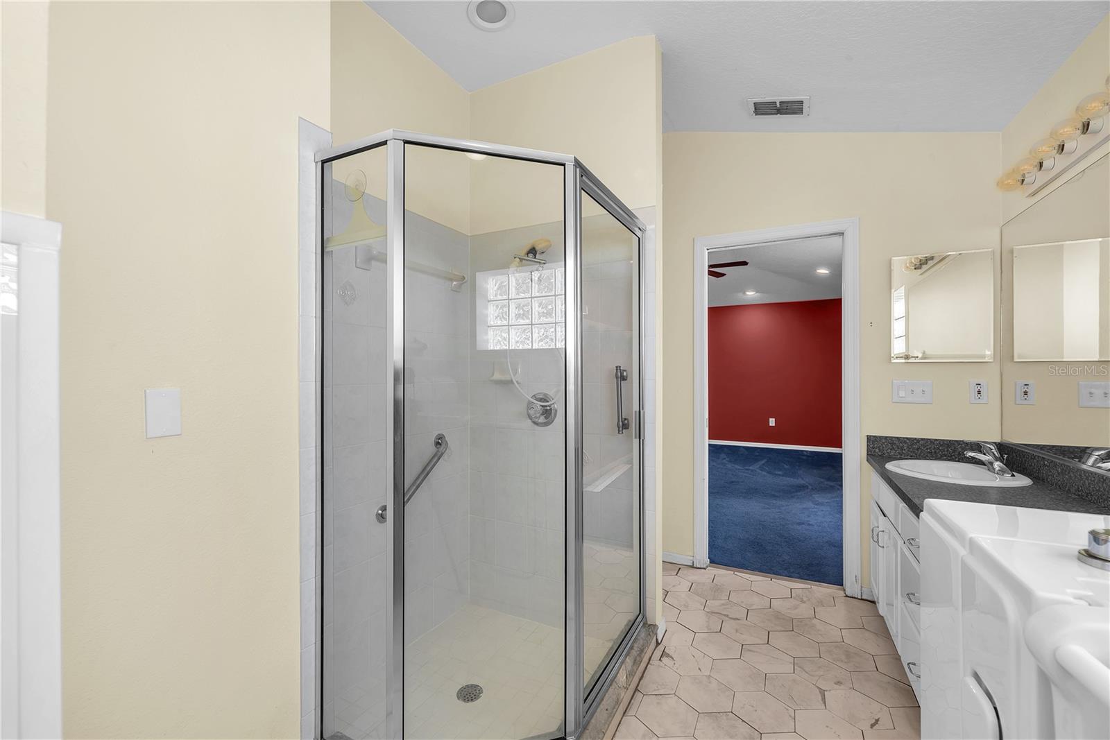 Image 16 of 33 For 2332 Towering Oaks Circle