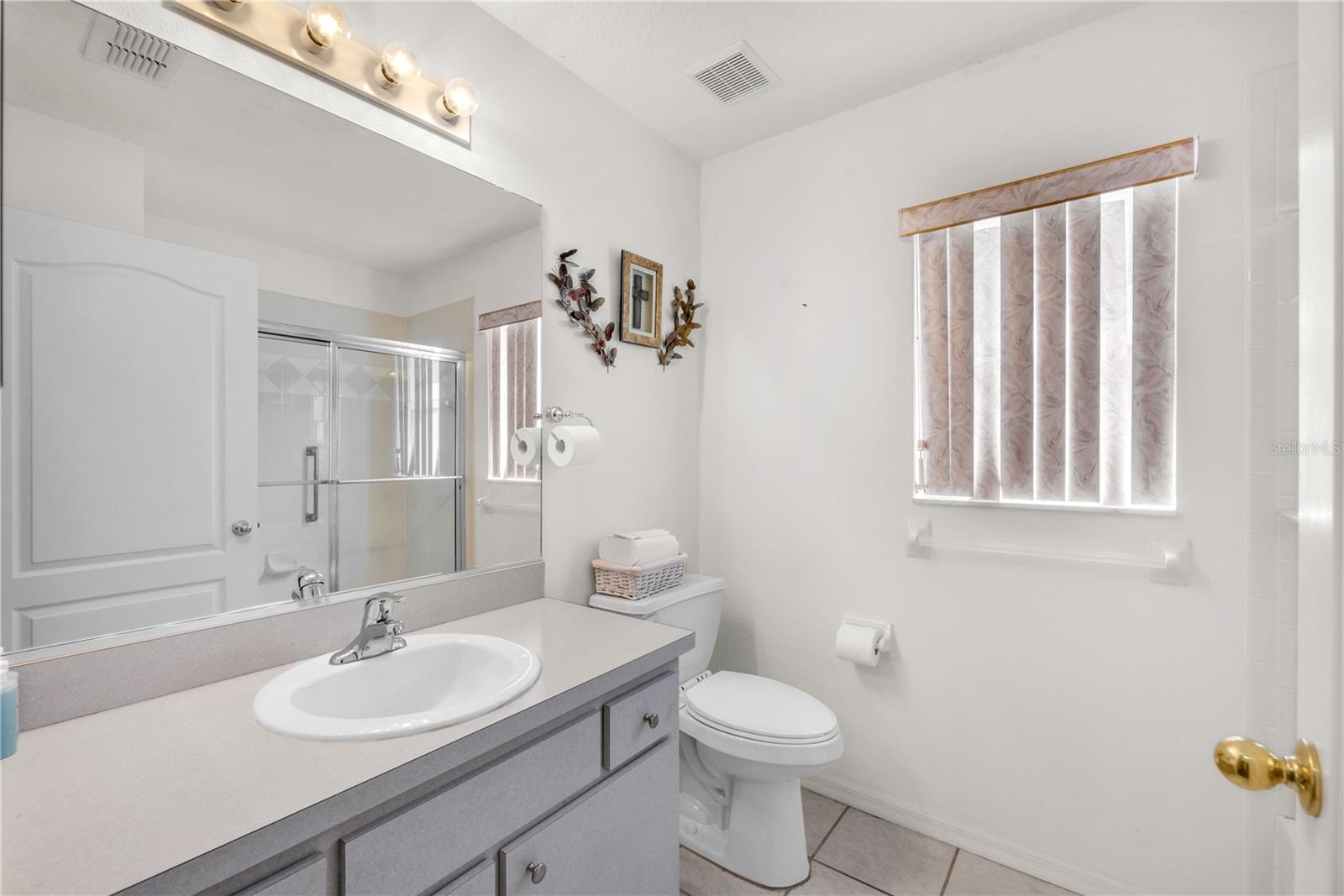 Image 19 of 33 For 2332 Towering Oaks Circle