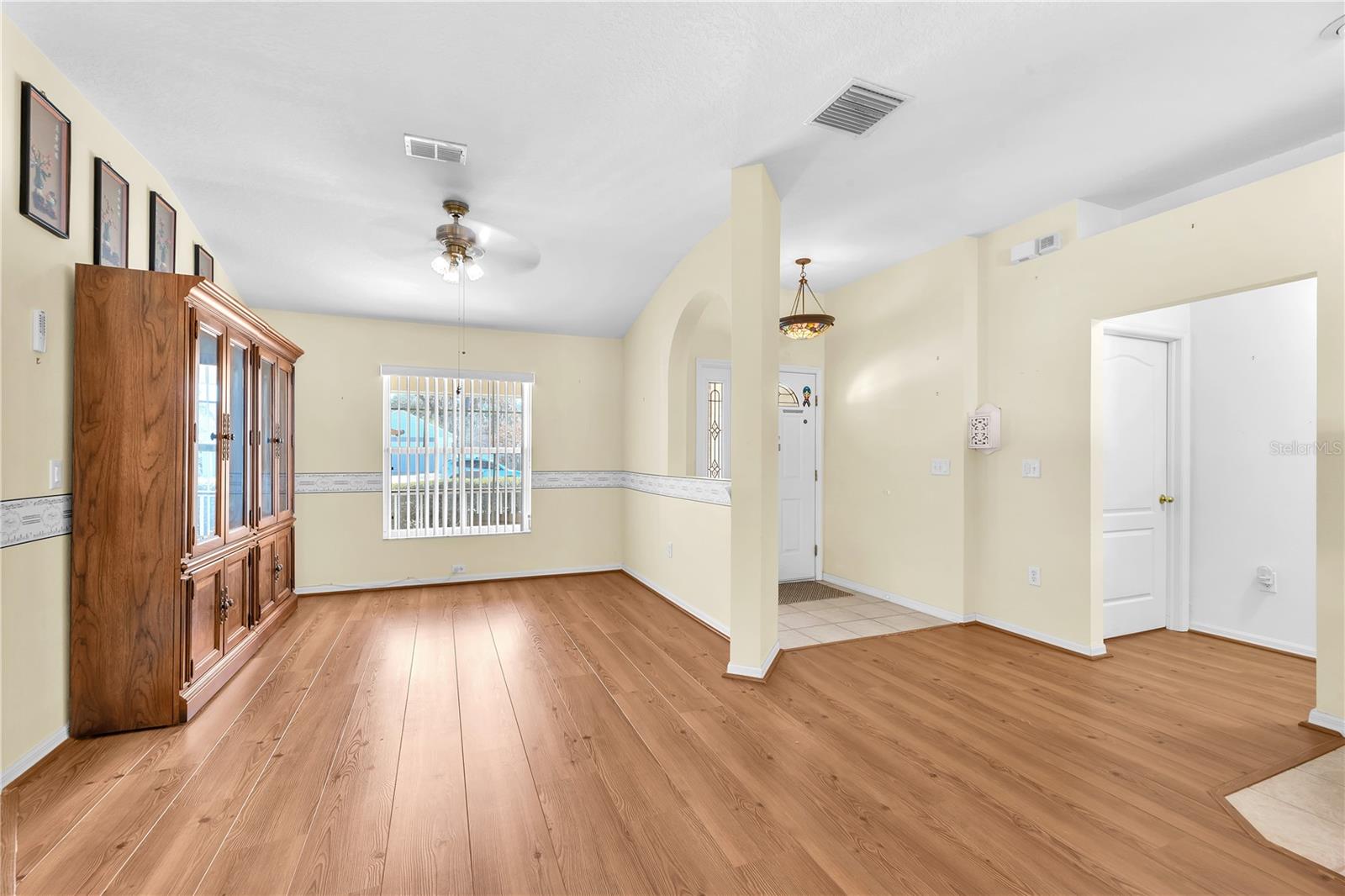 Image 6 of 33 For 2332 Towering Oaks Circle