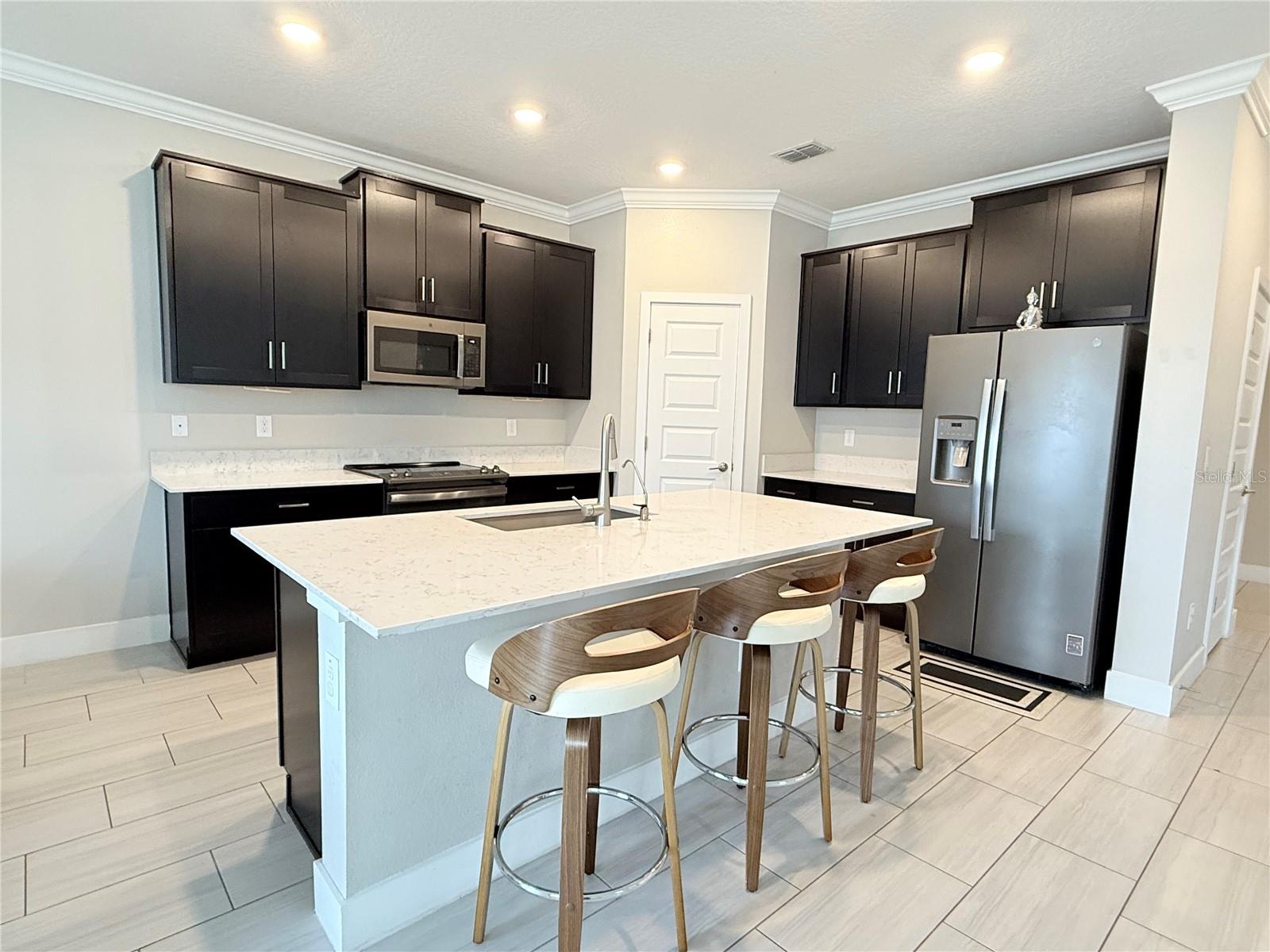 Image 12 of 43 For 9738 Little Bluestem Drive