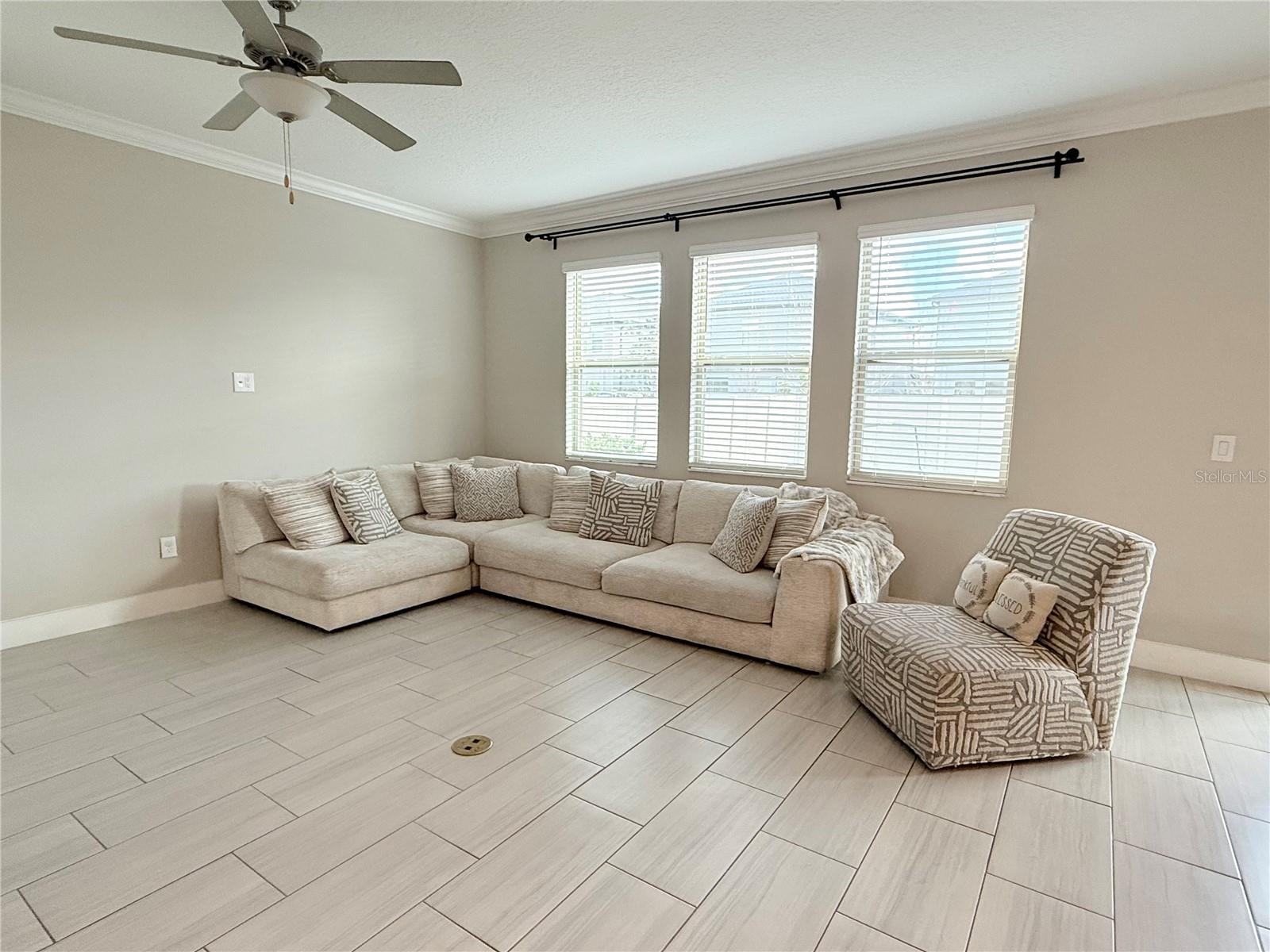 Image 16 of 43 For 9738 Little Bluestem Drive