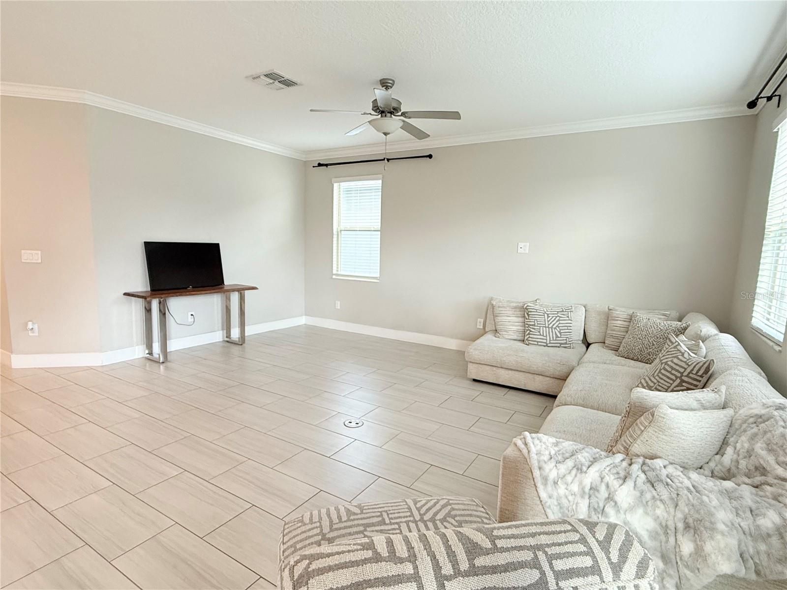 Image 17 of 43 For 9738 Little Bluestem Drive