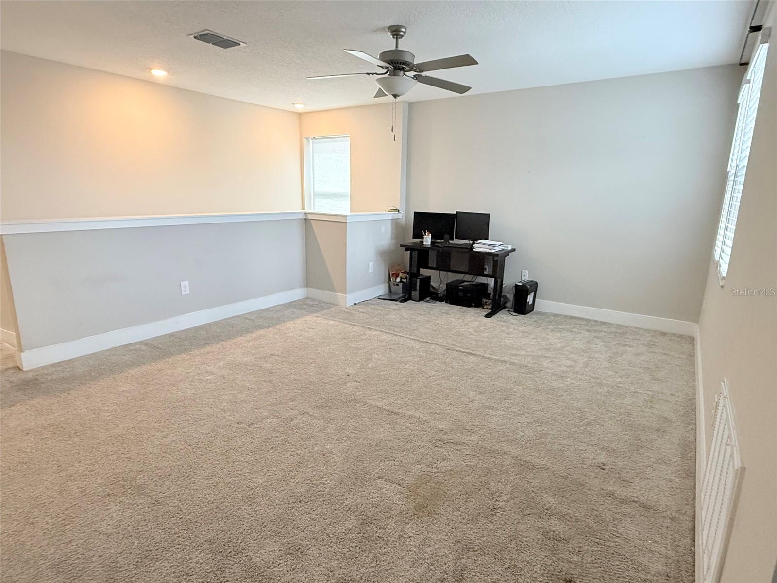 Image 20 of 43 For 9738 Little Bluestem Drive