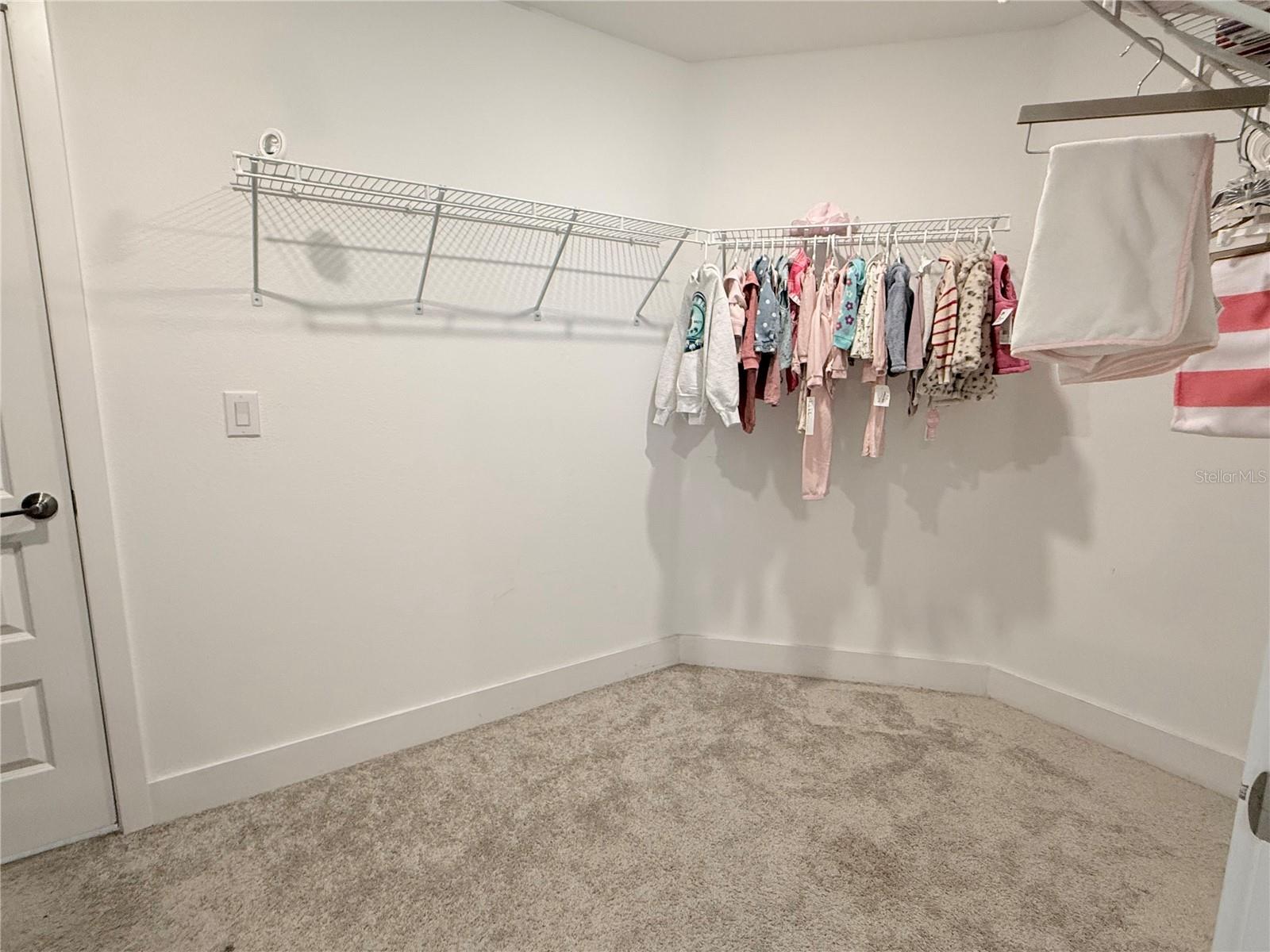 Image 29 of 43 For 9738 Little Bluestem Drive