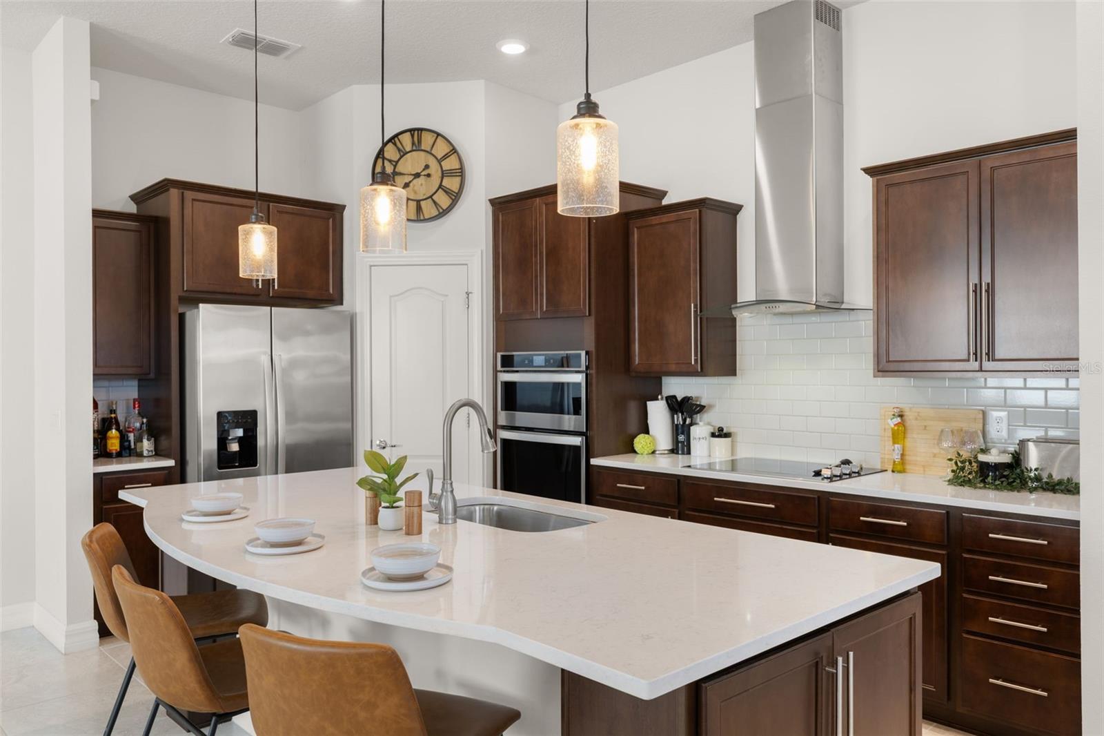 Listing photo id 1 for 11119 Green Harvest Drive