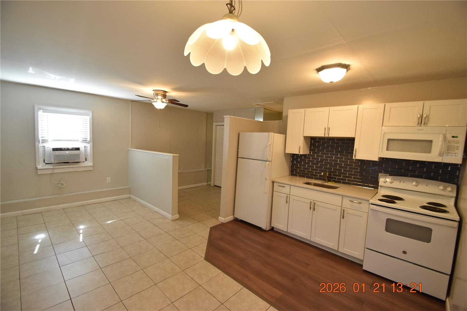 Image 12 of 20 For 3021 6th Avenue N