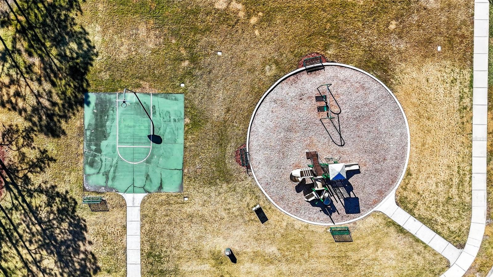 Listing photo id 59 for 7035 Peregrina Loop