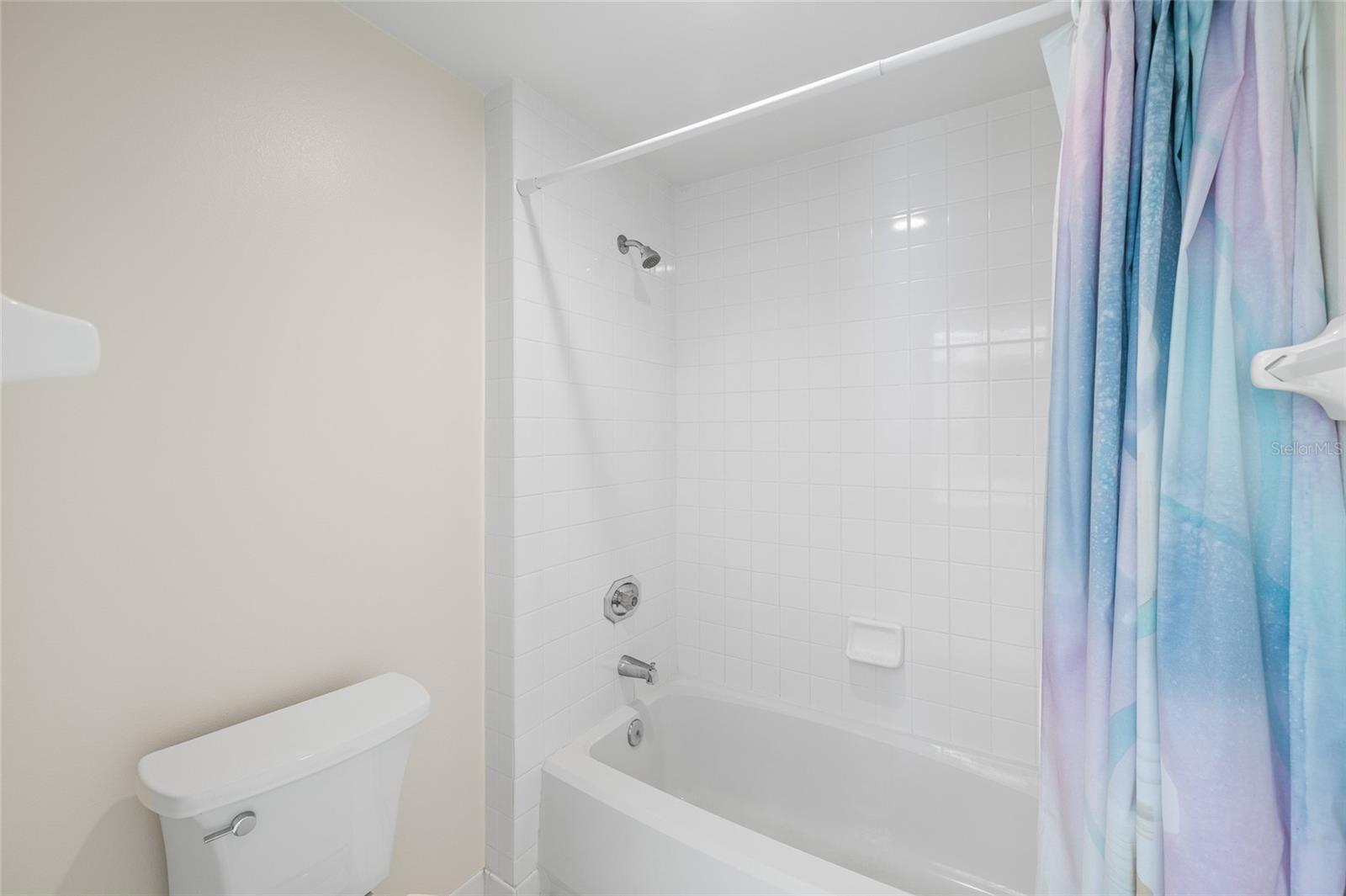 Image 29 of 75 For 8001 Sailboat Key Boulevard S 201