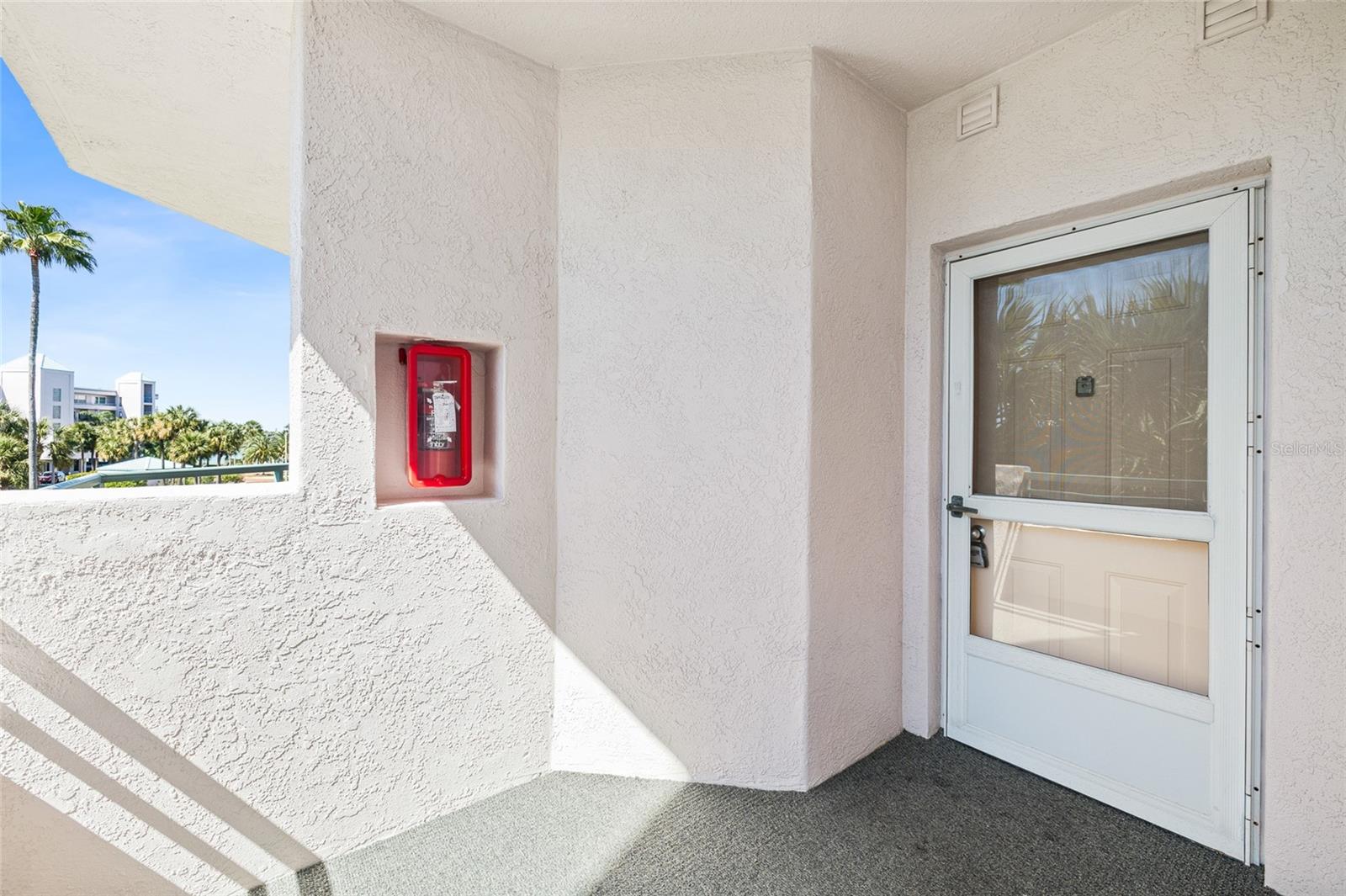 Image 3 of 75 For 8001 Sailboat Key Boulevard S 201