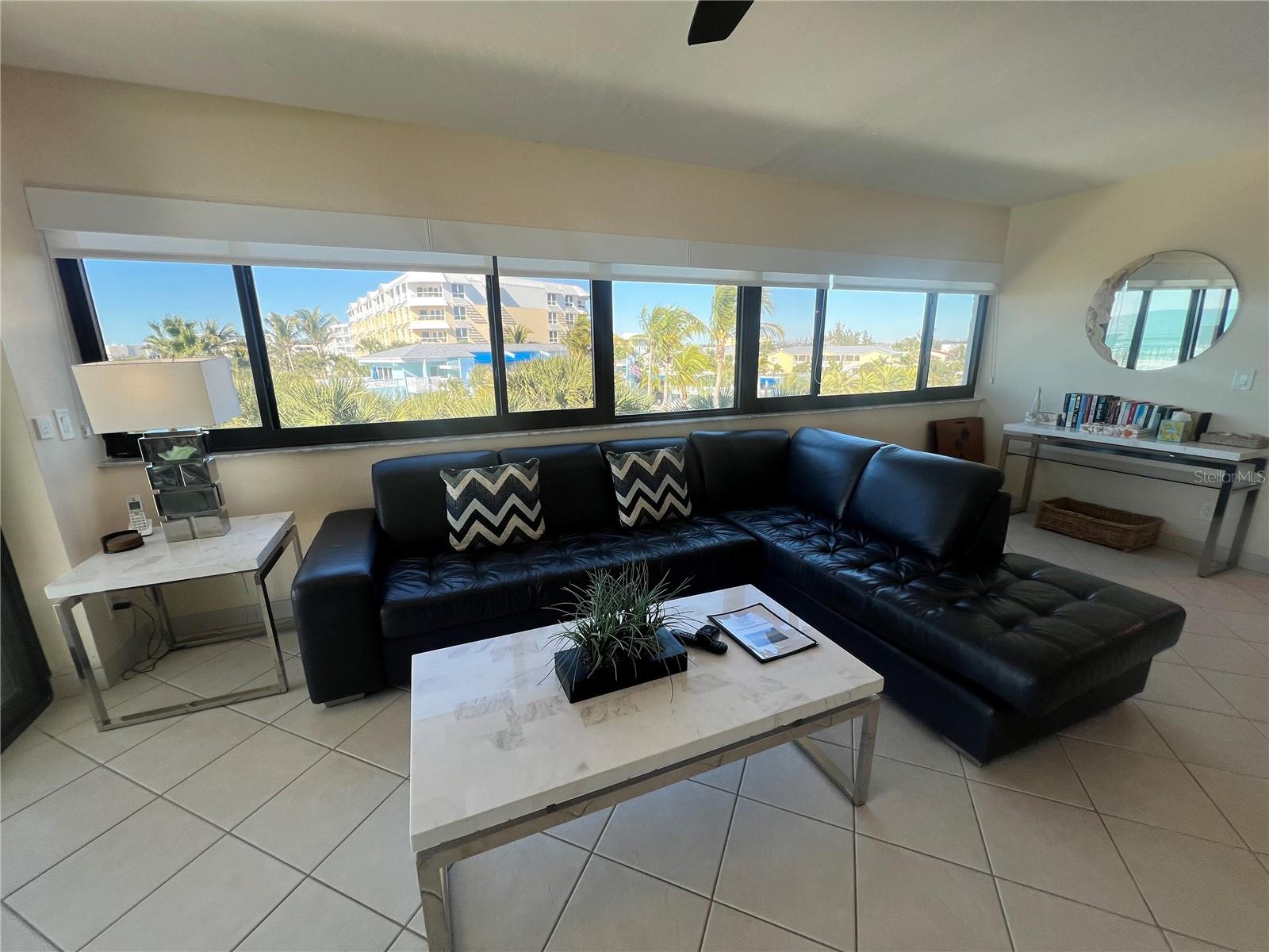 Image 2 of 43 For 1001 Point Of Rocks Road 412