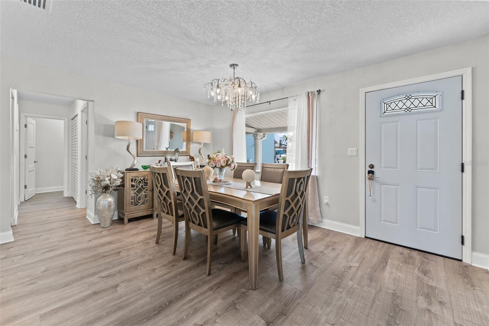 Image 11 of 46 For 7811 1st Avenue S