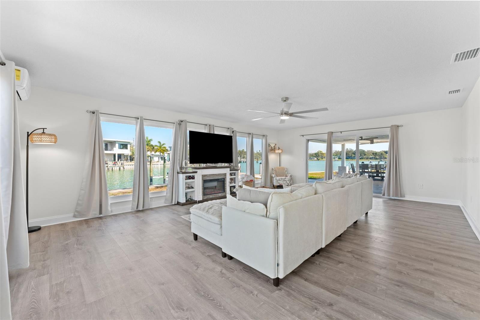 Image 13 of 46 For 7811 1st Avenue S