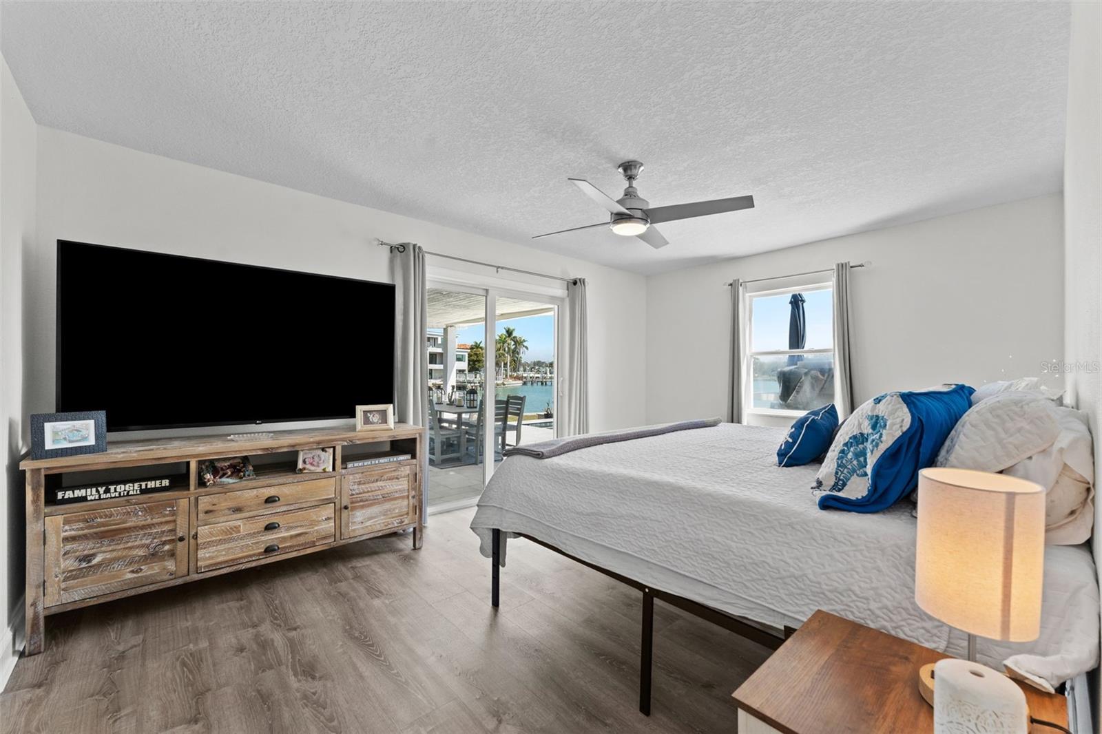 Image 22 of 46 For 7811 1st Avenue S